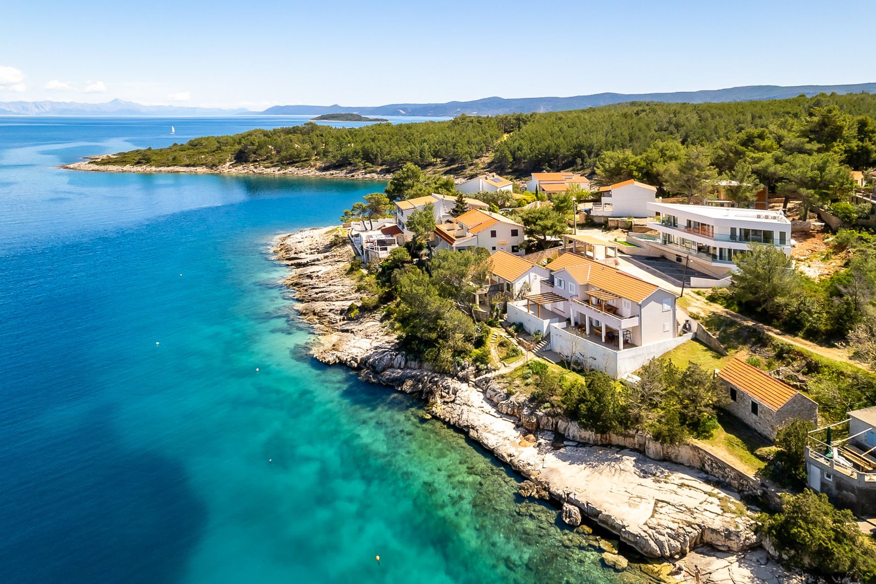 Villa Plamenac Starigrad Hvar: 4-Bedroom Heated Pool & Adriatic Views | Luxury Villa Rental