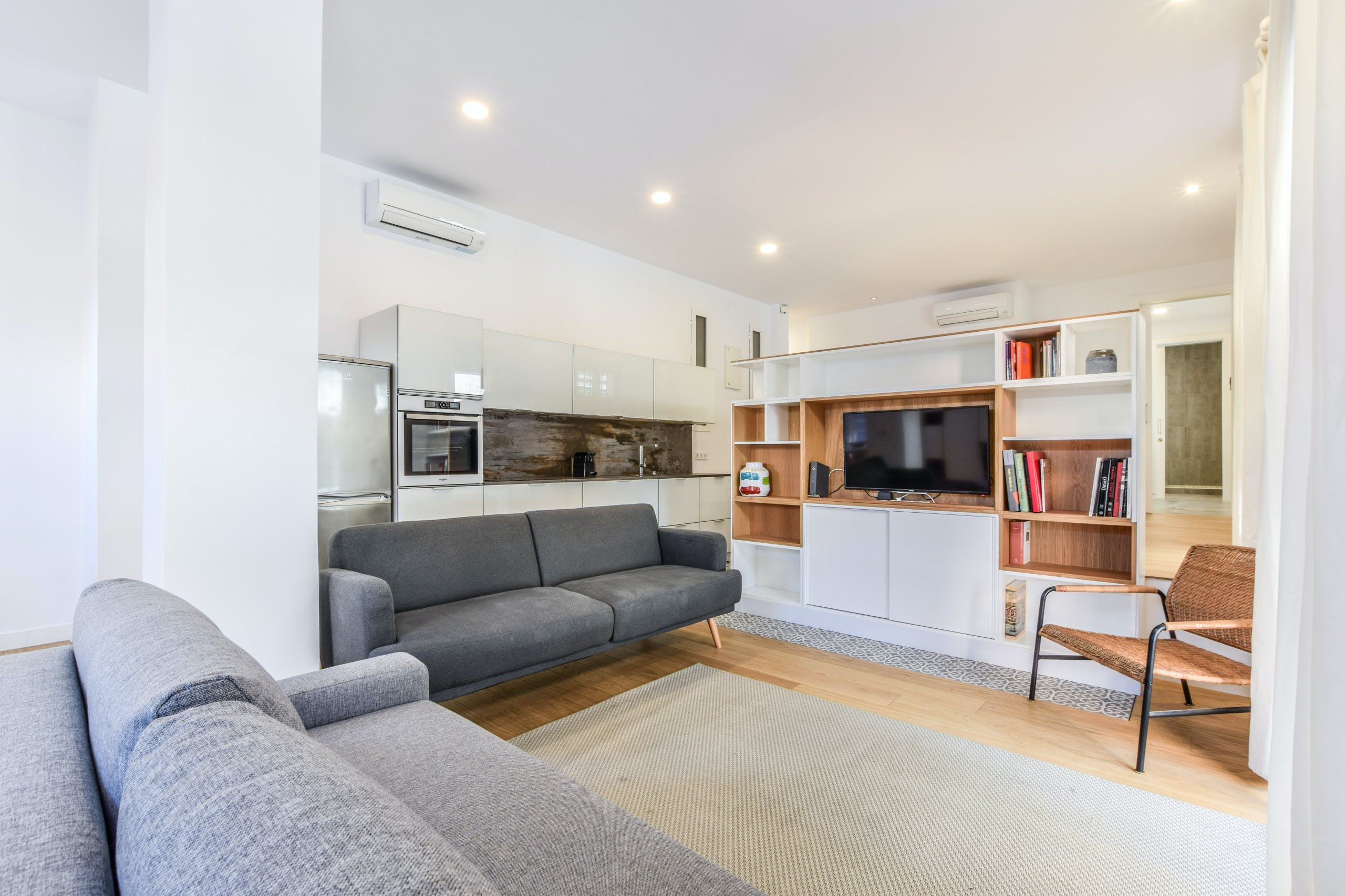 Villa Plateado Fuente Castellana: Luxury 1-Bedroom Apartment with Spa and Private Parking, Salamanca Madrid