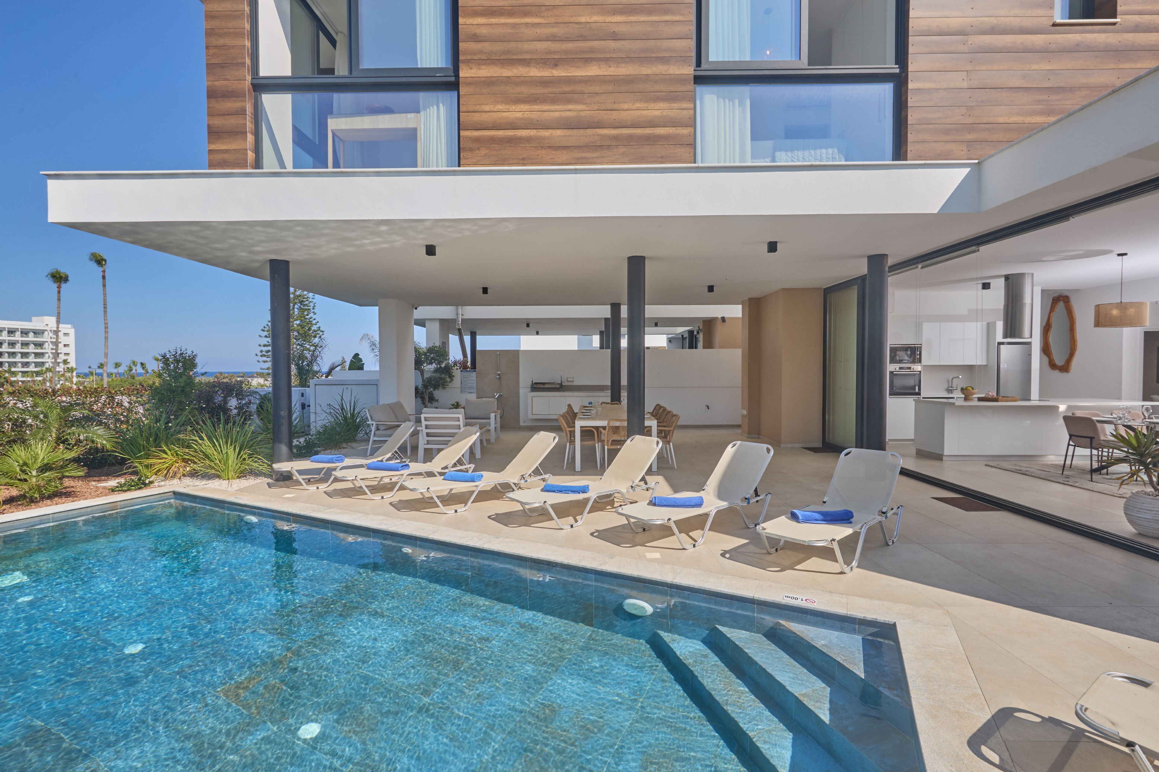Villa Prasinos Agios Elias Protaras: Luxury 4-Bedroom Villa with Private Pool and Sea Views, Protaras Cyprus