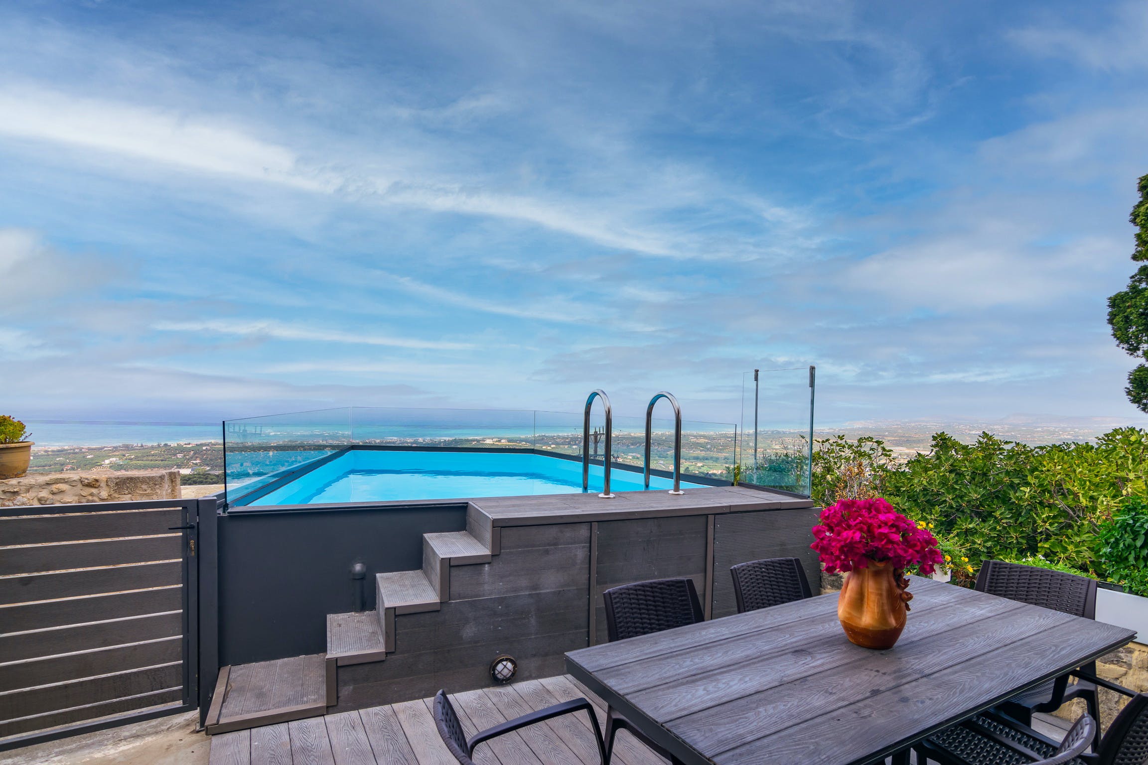 Villa Prasinos Panormos Rethymnon: Luxury 3-Bedroom Villa with Infinity Pool and Sea Views, Rethymnon Crete