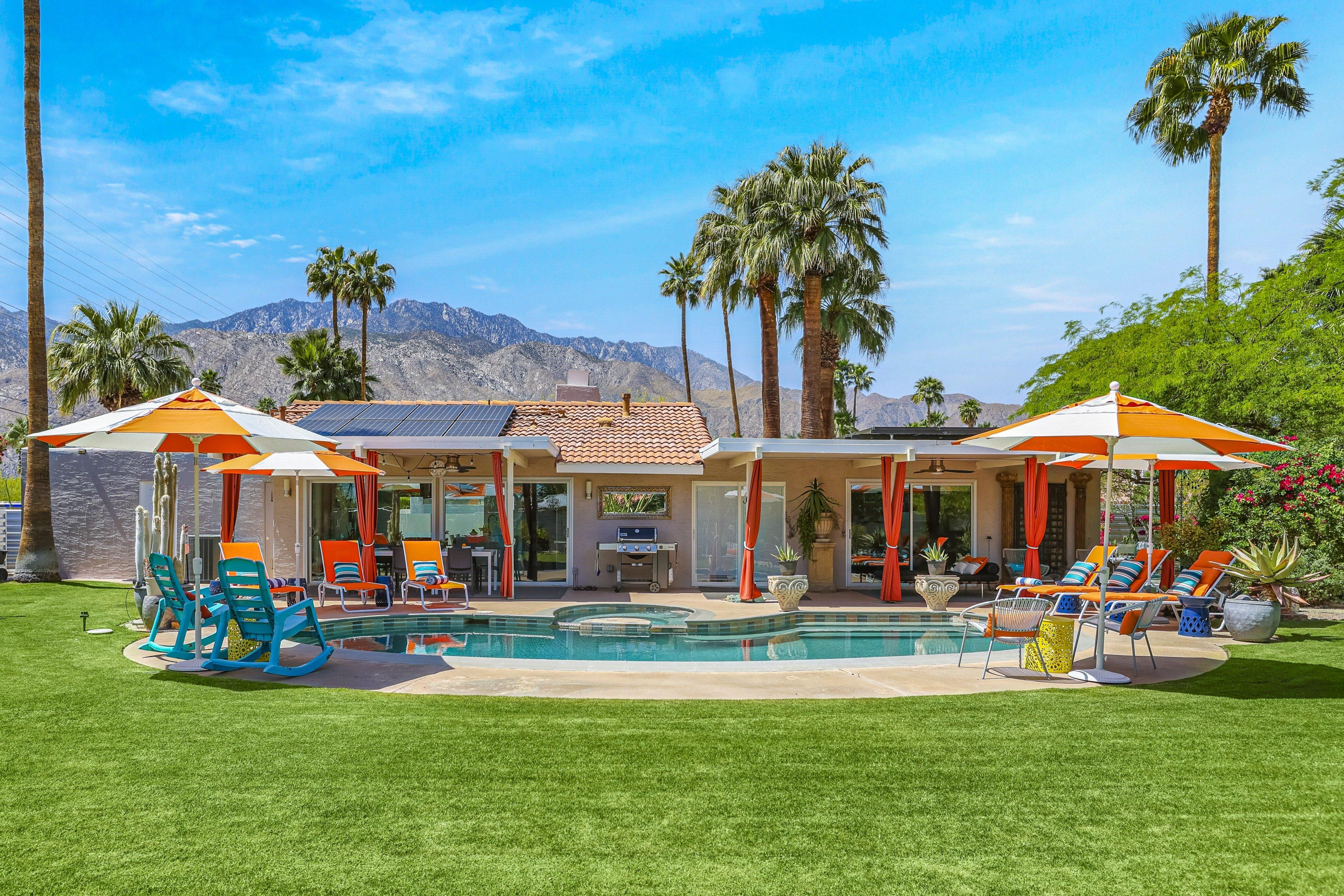 Villa Prasinos Tahquitz Palm Springs: Luxury 3-Bedroom Villa with Spa and Mountain Views, Palm Springs