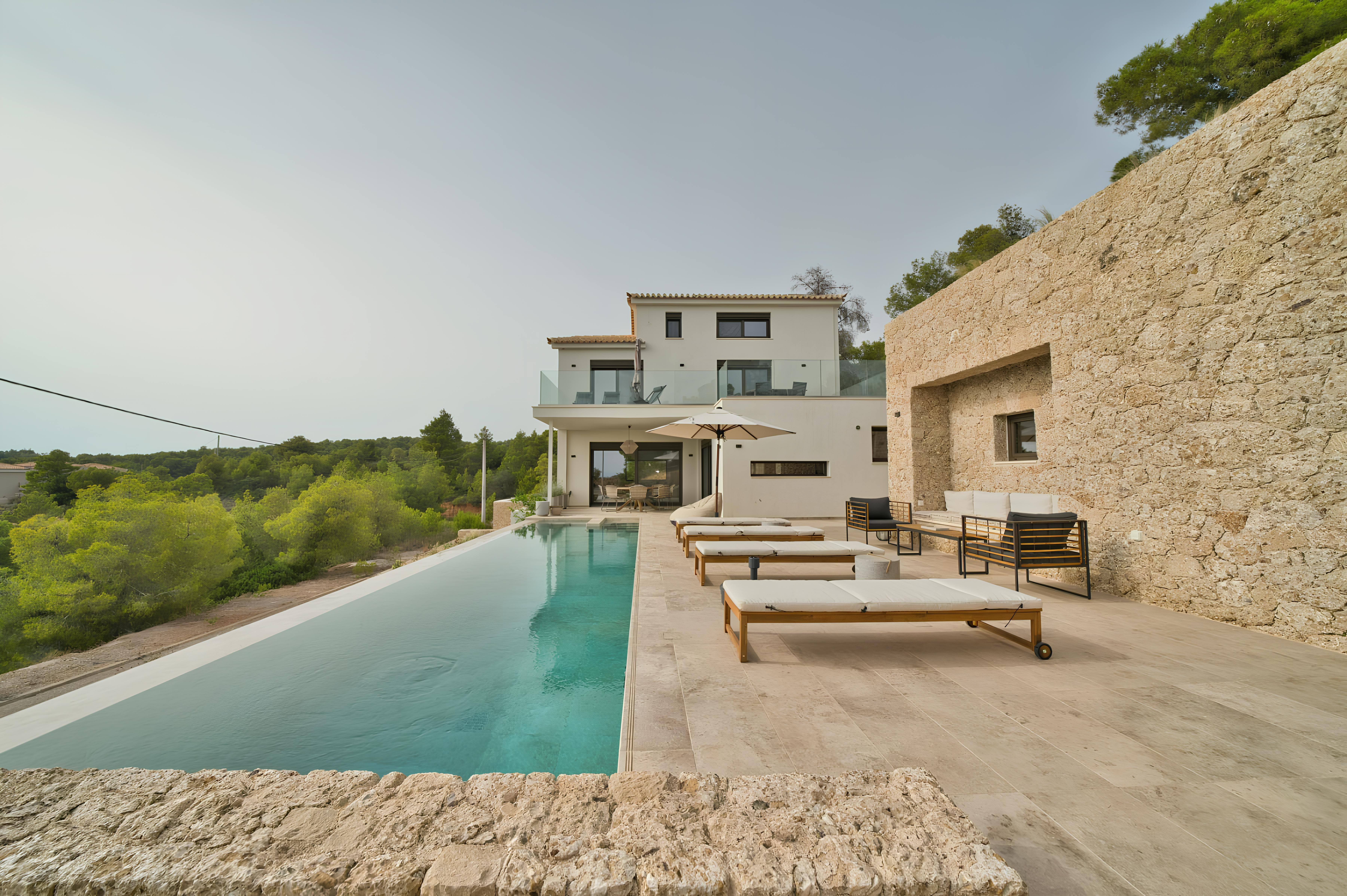 Villa Prasinos Vlychos Elios: Luxury 5-Bedroom Villa with Private Pool and Sea Views, Argolis
