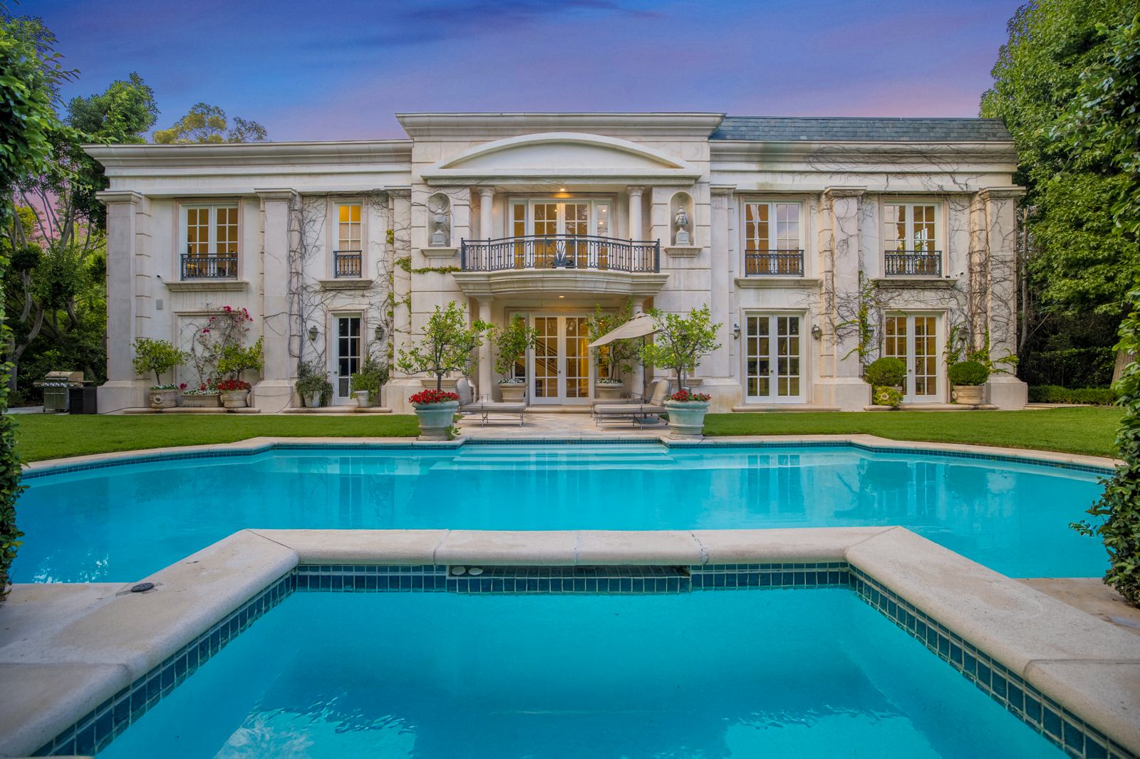Villa Safira Franklin Beverly Crest: Luxury 6-Bedroom Villa with Pool and Spa, Beverly Crest Los Angeles
