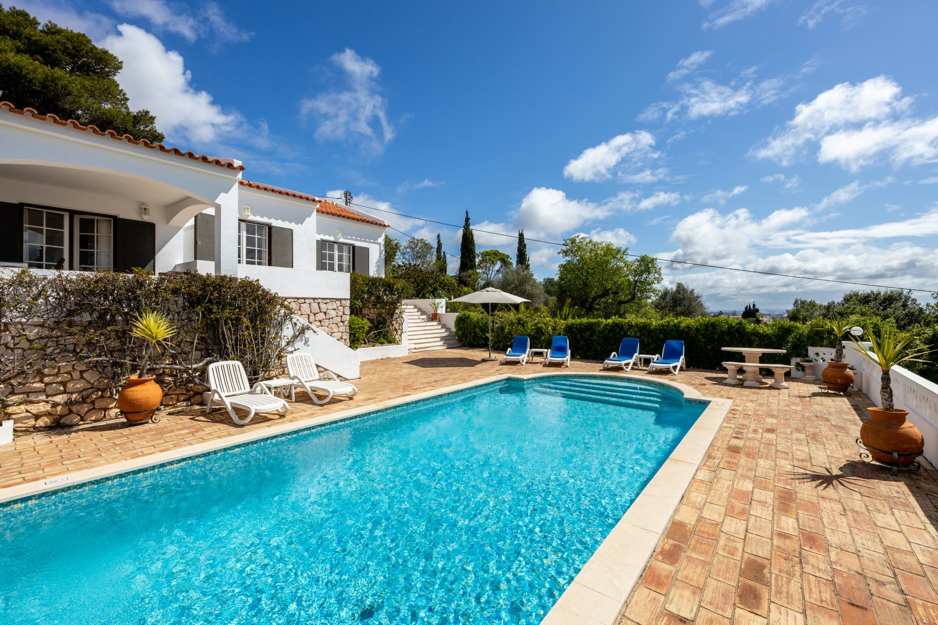 Villa Safira Porto de Mós Lagos: Luxury 4-Bedroom Villa with Private Pool and Sea Views, Lagos Algarve