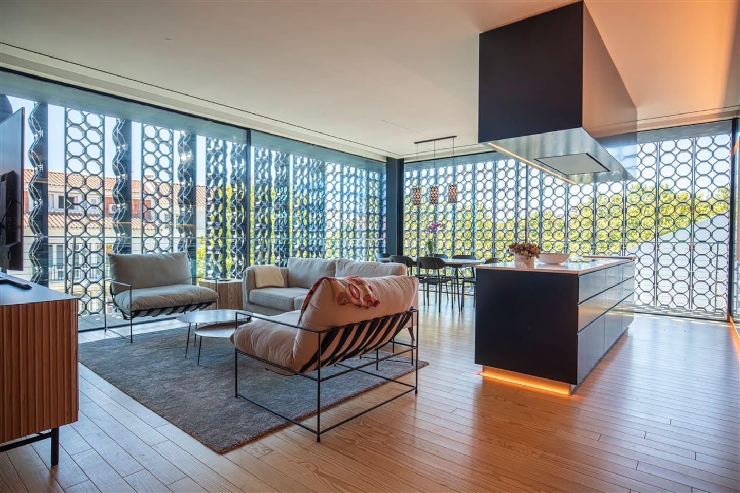 Villa Safira Ribeira Cascais: Luxury 2-Bedroom Apartment with Sea View and Spa Facilities in Cascais