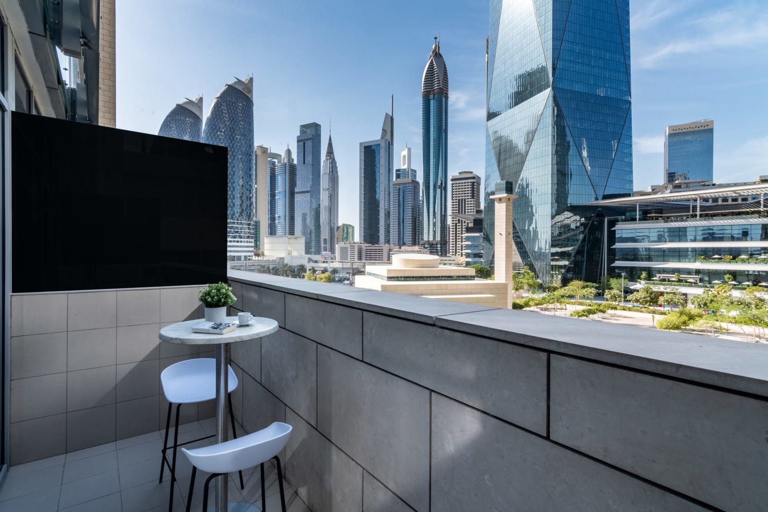 Villa Safran Al Jafiliya Zaa’Beel: Stylish 1-Bedroom Apartment with Pool Access in Zaa’Beel, Dubai