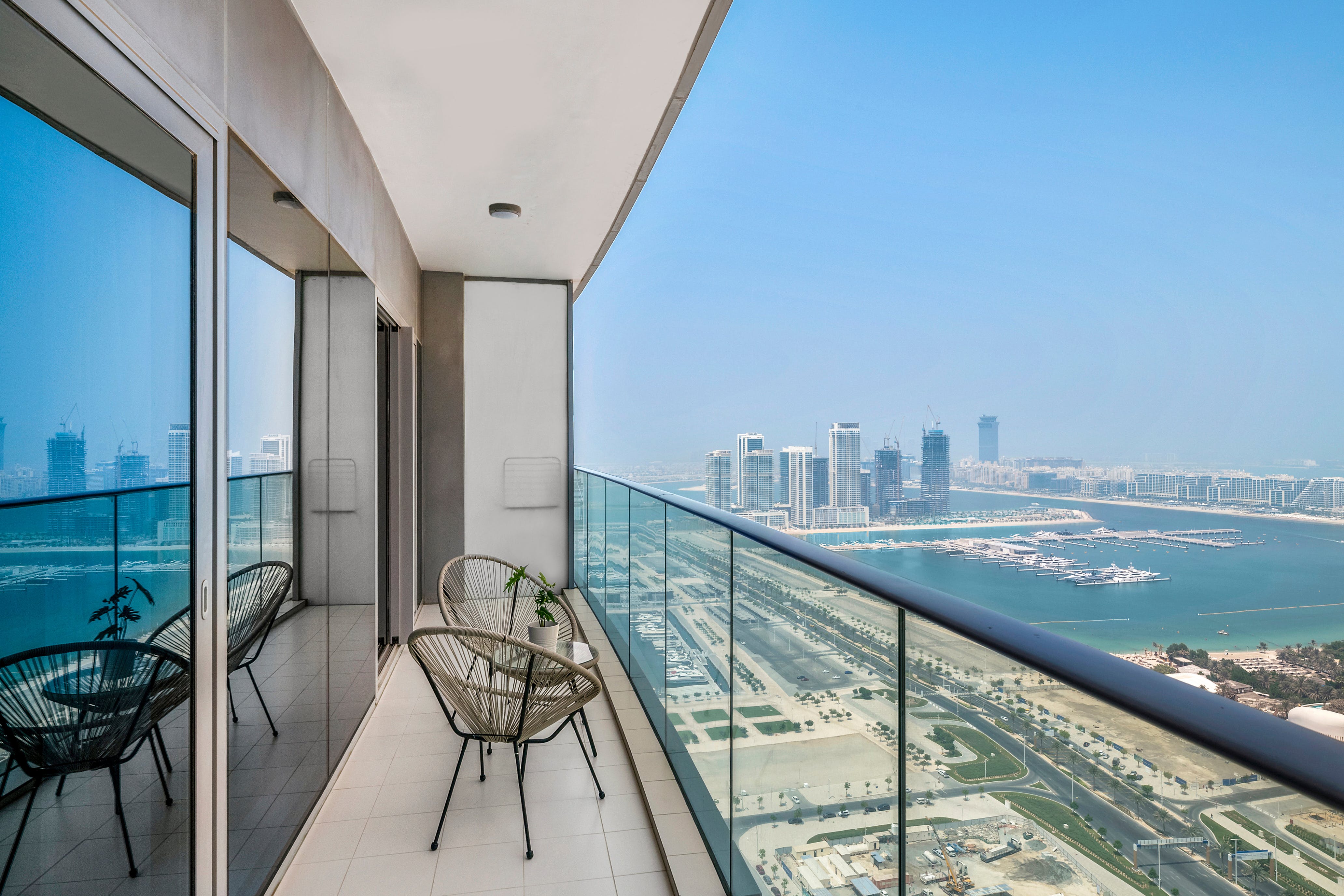 Villa Safran Almas Dubai: Luxury 1-Bedroom Apartment with Seaview and Spa, Dubai Marina