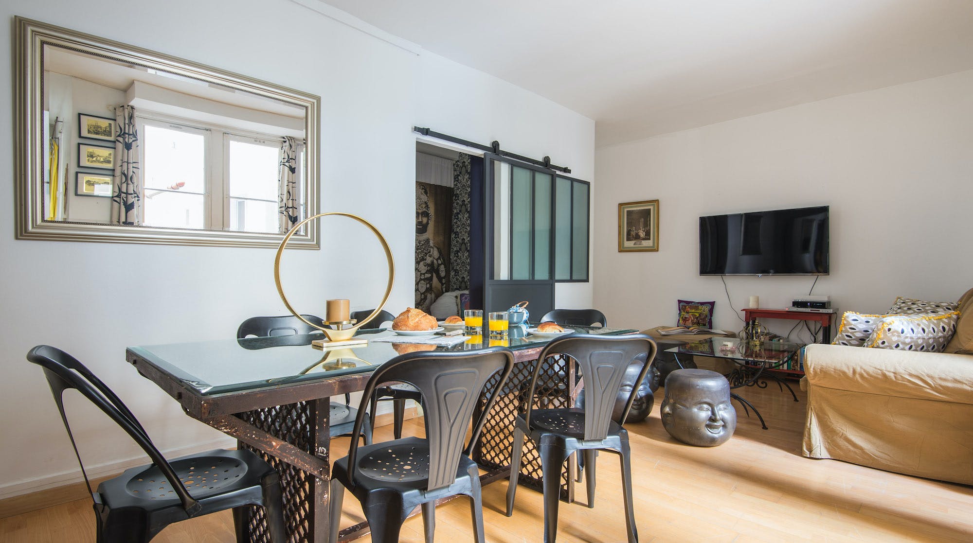 Villa Safran Archives Le Marais 3034: Luxury 5-Bedroom Apartment with Spa and Family-Friendly Features, Le Marais Paris
