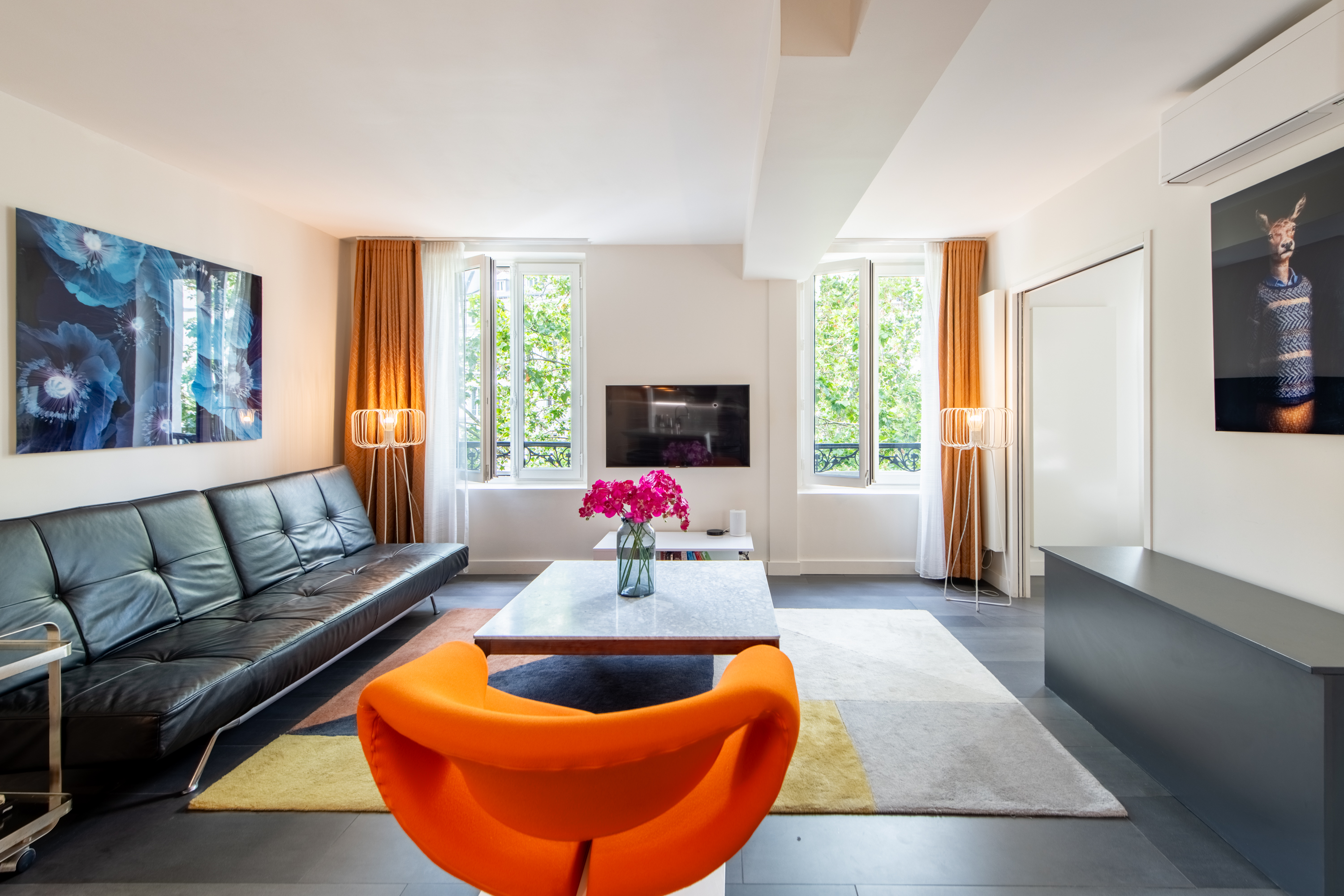 Villa Autan Rue des Francs Bourgeois Le Marais: Luxury 1-Bedroom Townhouse with Air-Con and Family-Friendly Comfort, Le Marais Paris