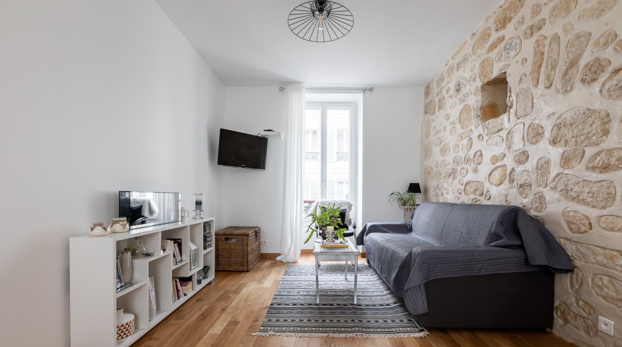 Villa Safran Archives Paris: Luxury 1-Bedroom Apartment with Spa Facilities in Le Marais, Paris