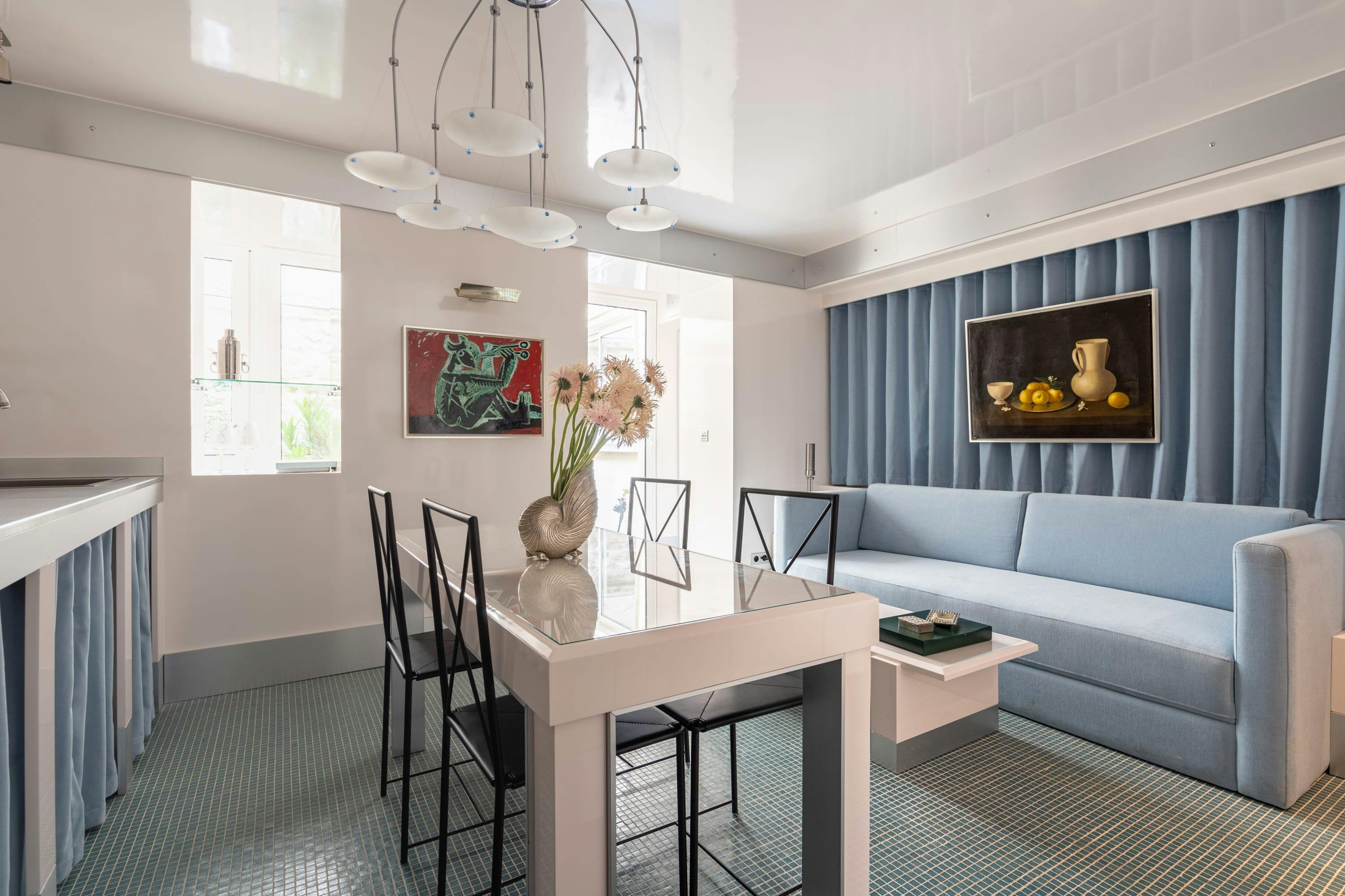 Villa Safran Arts Montorgueil: Luxury 1-Bedroom Apartment with Spa and Air-Con, Montorgueil – Les Halles