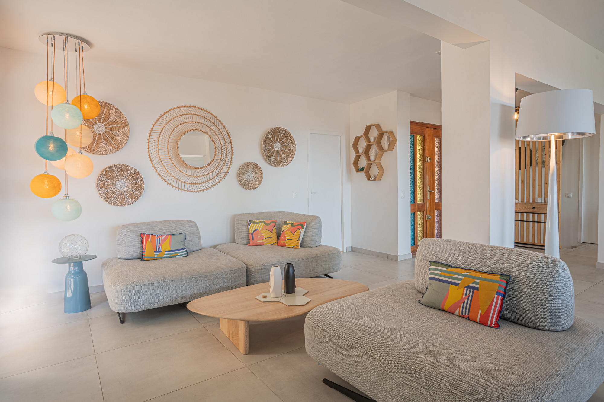 Villa Safran Balaguier Toulon: Luxury 5-Bedroom Villa with Private Pool and Sea Views, Toulon