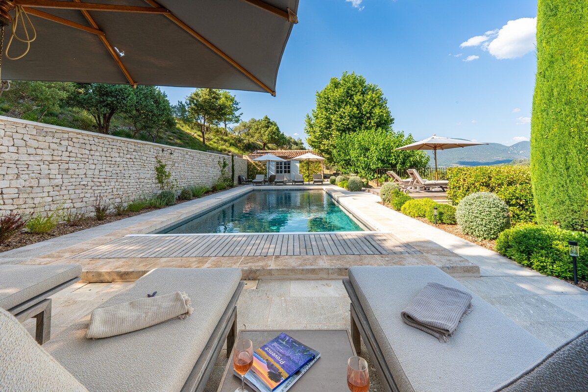 Villa Mazet Roussillon Provence: Luxury 6-Bedroom Villa with Spa and Pool, Vaucluse Provence