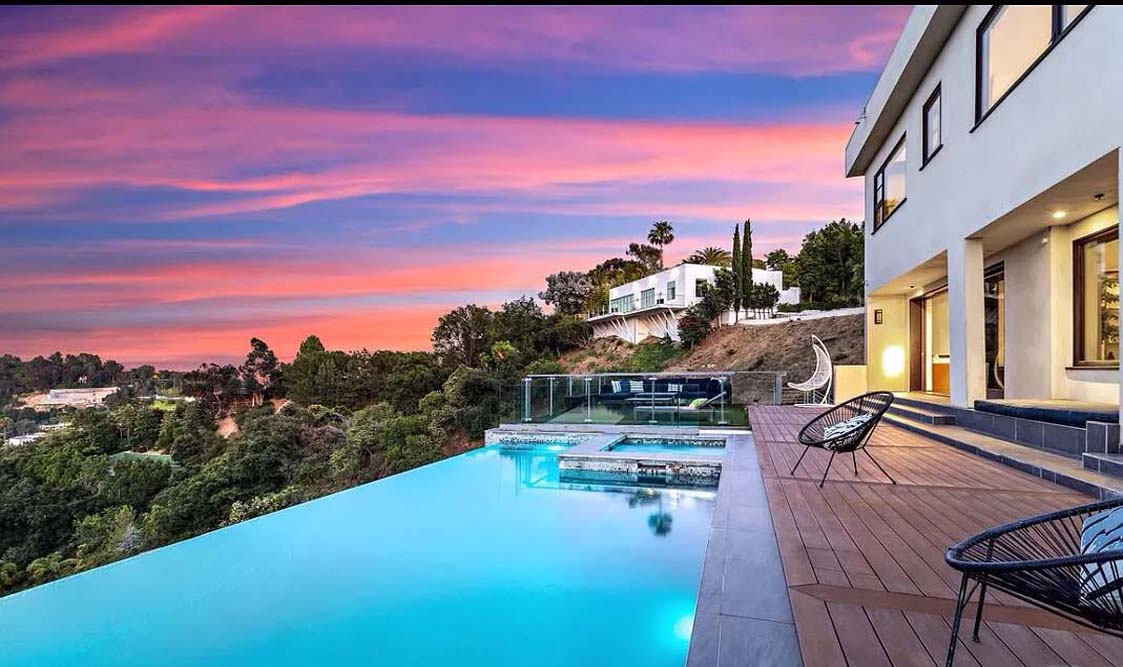 Villa Safran Benedict Canyon Los Angeles: Luxury 4-Bedroom Apartment with Infinity Pool and Hot Tub, Bel Air
