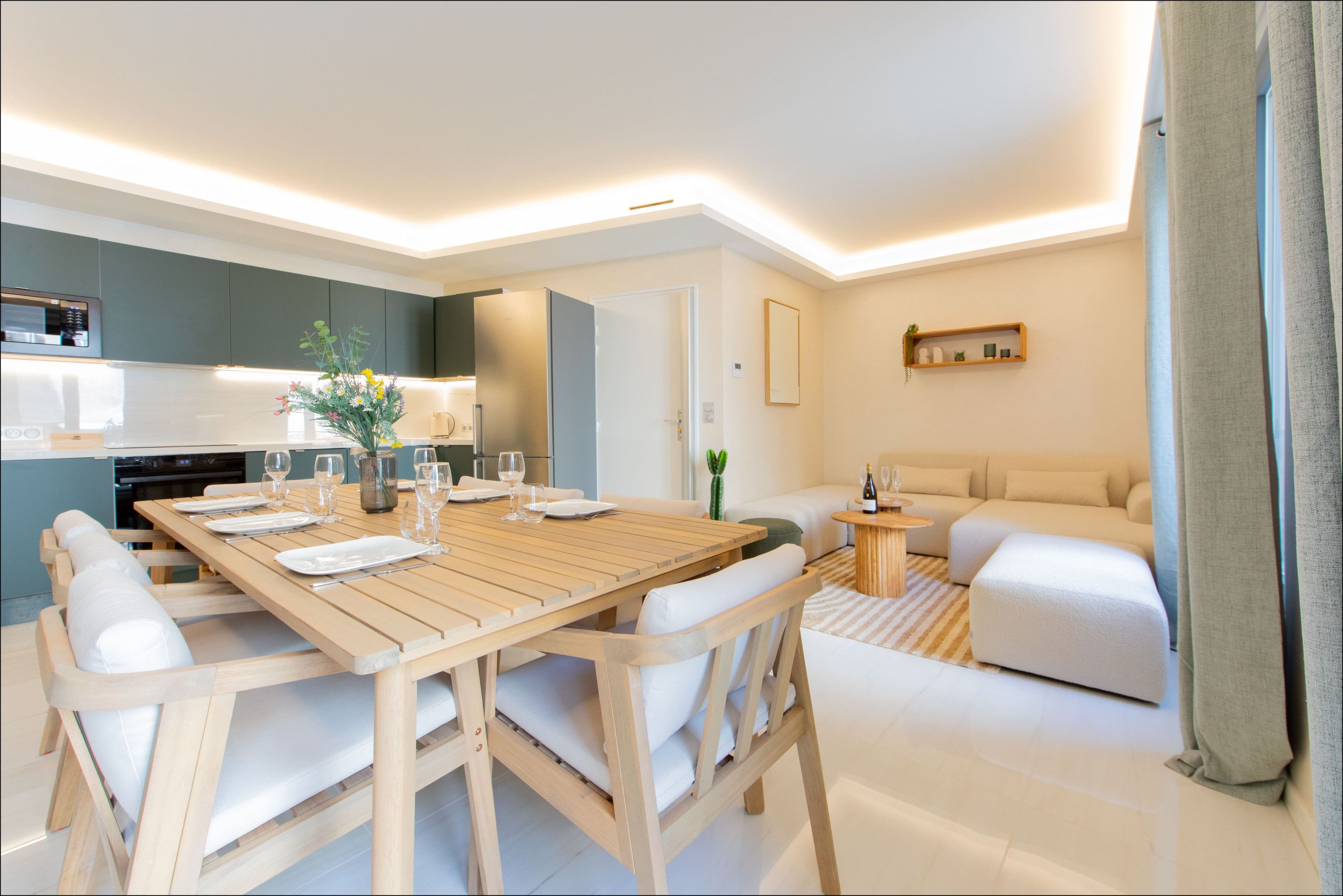 Villa Safran Californie Cannes 1457162: Luxury 4-Bedroom Apartment with Sea Views and Private Parking, Cannes