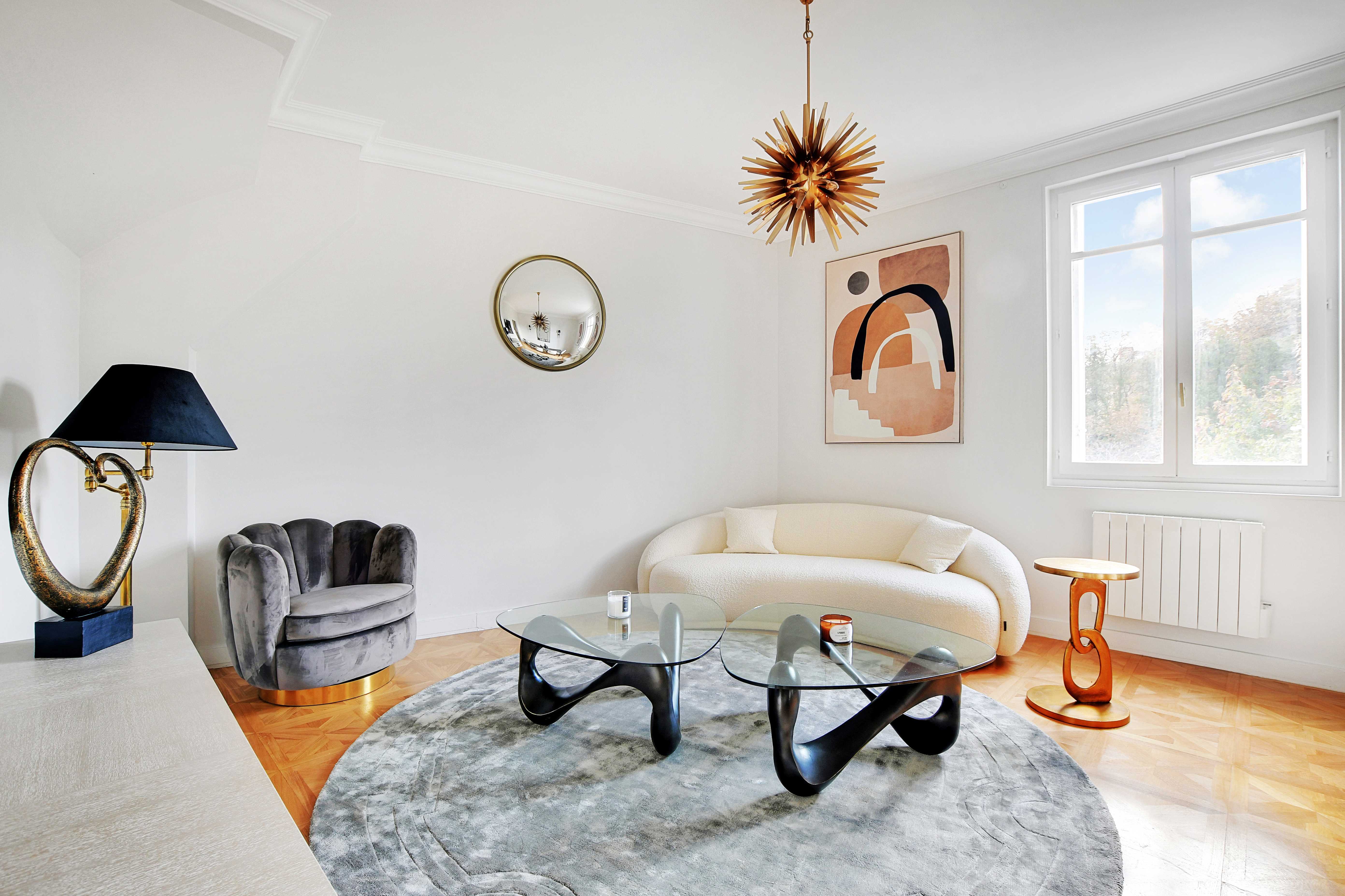 Villa Safran Parc des Princes Trocadéro: Luxury 2-Bedroom Apartment with Private Parking in Trocadéro, Paris