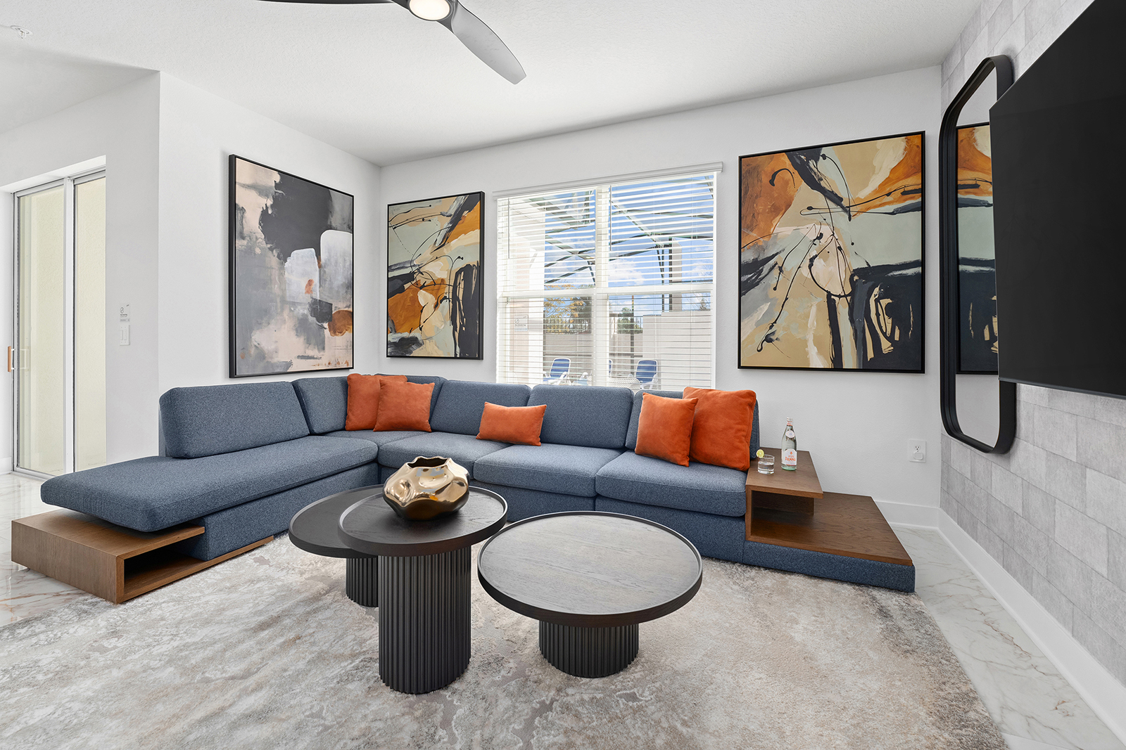 Villa Safran Chapman Cove Orange: Luxury 4-Bedroom Villa with Pool and Spa in Orange County Florida