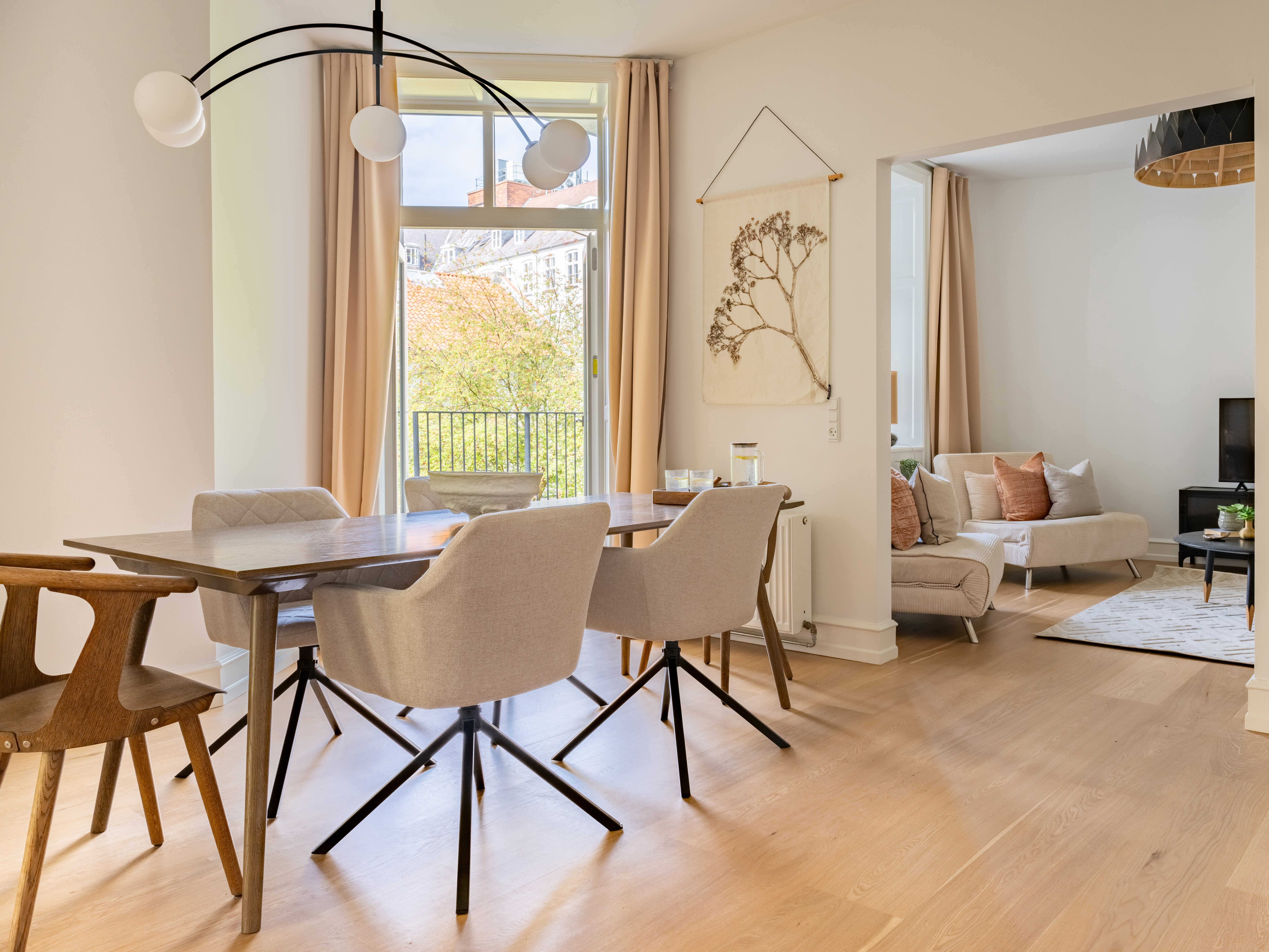 Villa Ostro Refshaleøen Nyhavn: Luxury 4-Bedroom Apartment with Balcony and Family-Friendly Comfort, Nyhavn