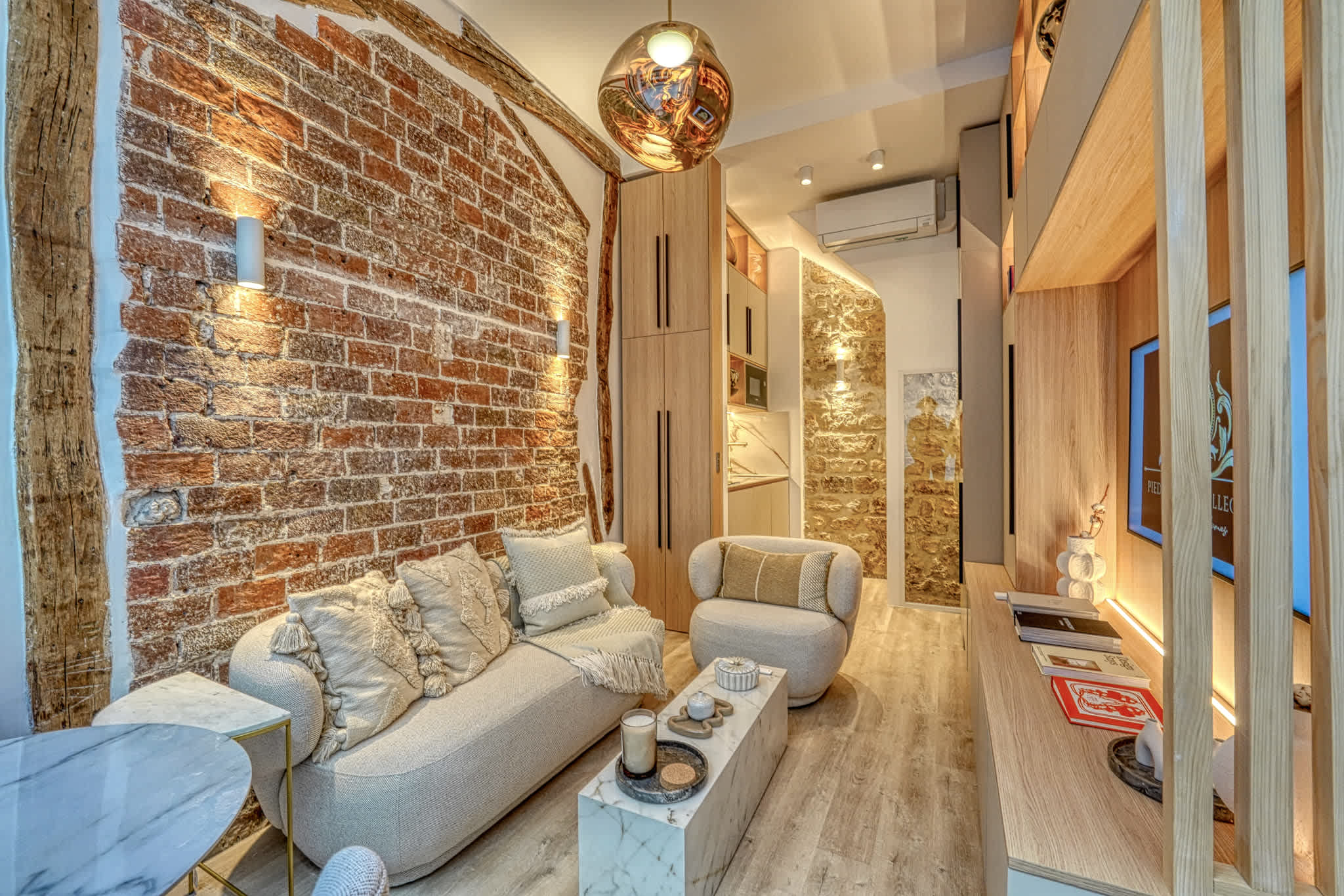 Villa Safran Colonnelle Paris: Luxury 1-Bedroom Apartment with Air-Con and Private Parking, Louvre – Palais Royal Paris