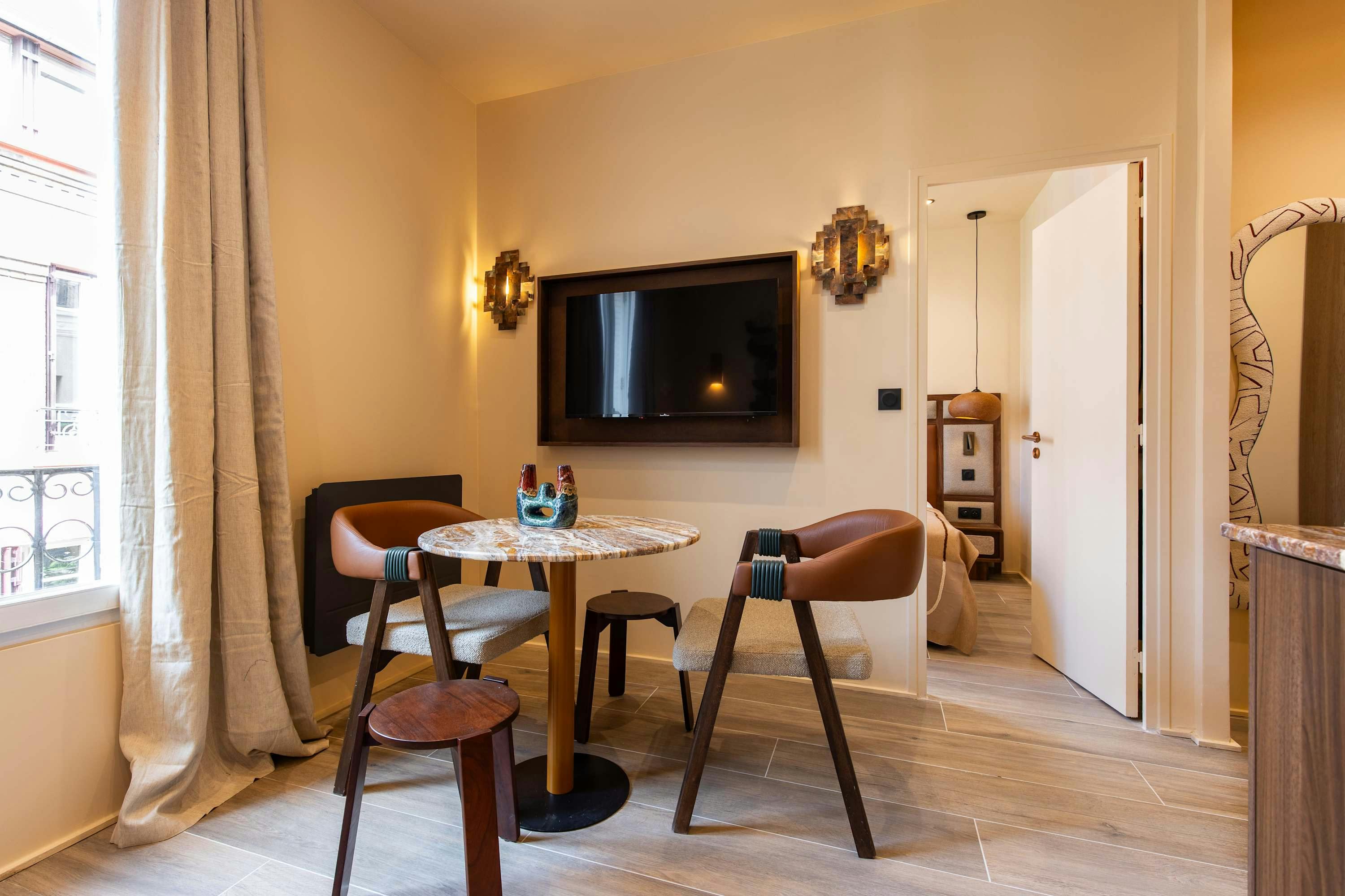 Villa Safran Croulebarbe Paris: Luxury 1-Bedroom Apartment with Spa and Private Parking, La Butte aux Cailles Paris