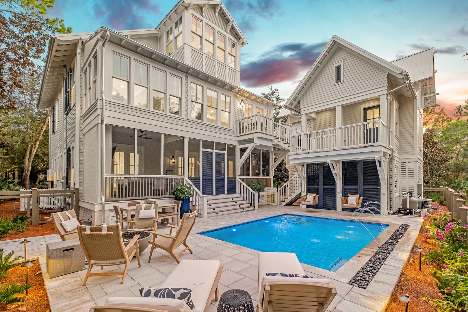 Villa Safira Coconut Grove Florida: Luxury 6-Bedroom Villa with Private Pool and Sea Views, Walton County