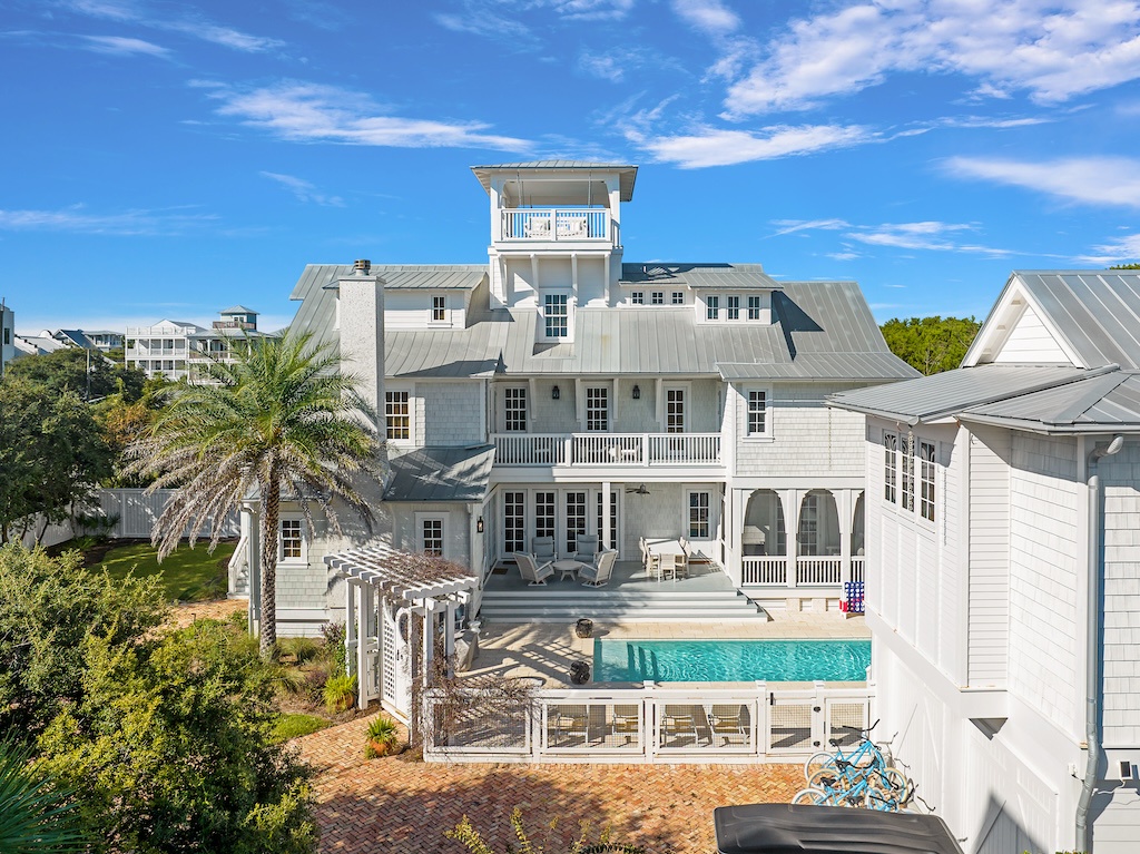 Villa Safran Dune Inlet Beach: Luxury 7-Bedroom Villa with Private Pool and Sea Views, Walton County Florida