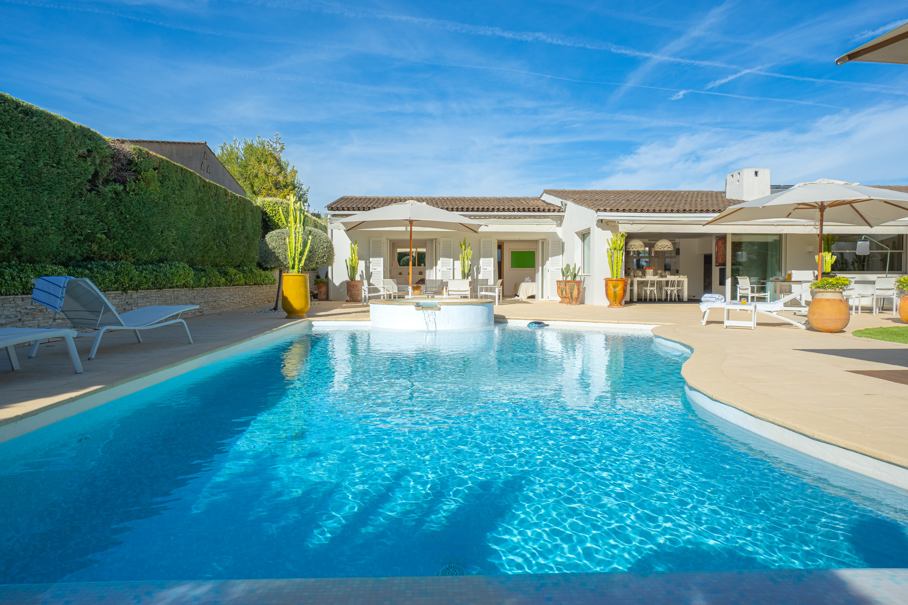 Villa Safran Garoupe Antibes 1459362: Luxury 3-Bedroom Villa with Private Pool and Tennis Court, French Riviera