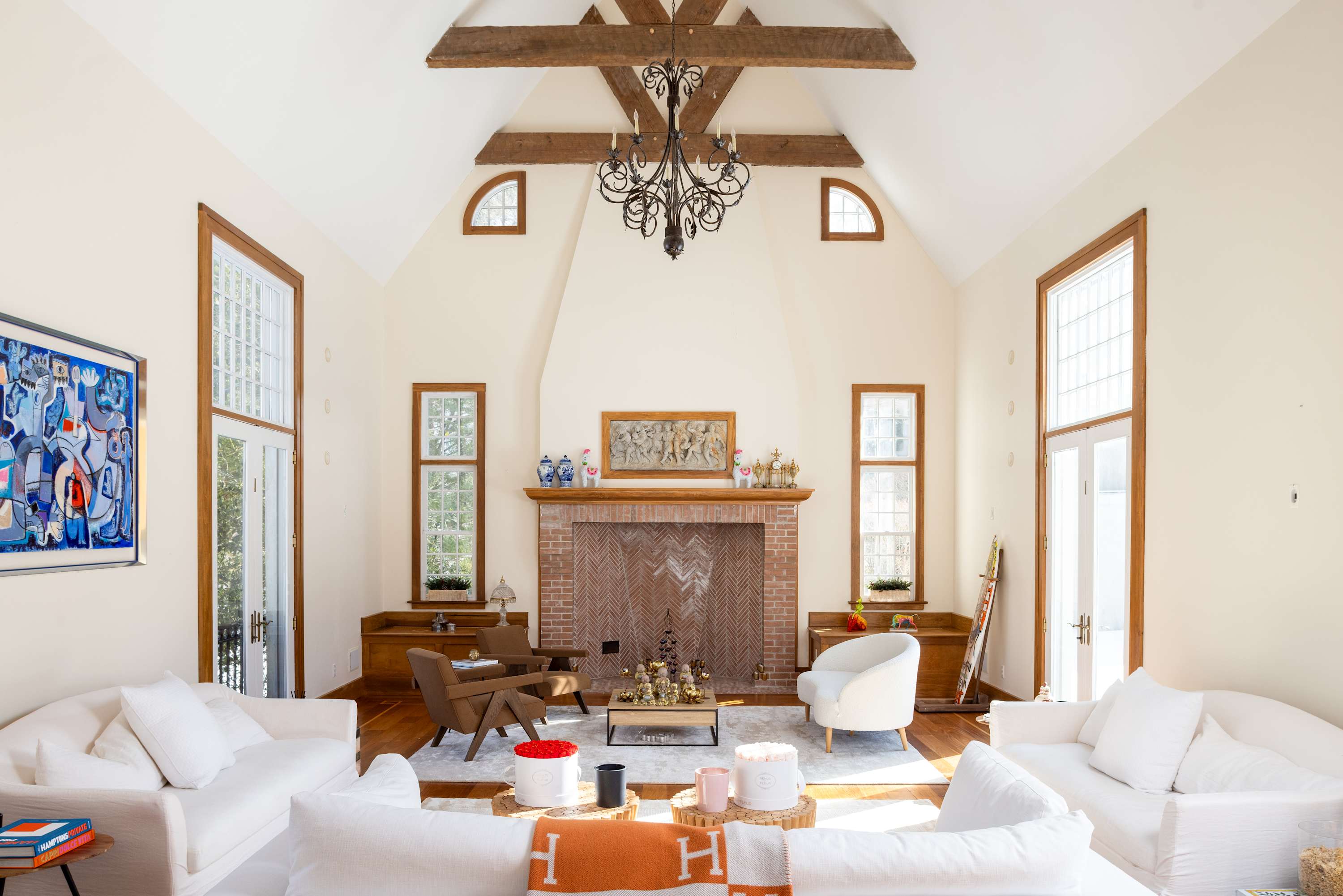 Villa Safran Georgica East Hampton: Luxury 5-Bedroom Villa with Pool and Hot Tub, The Hamptons