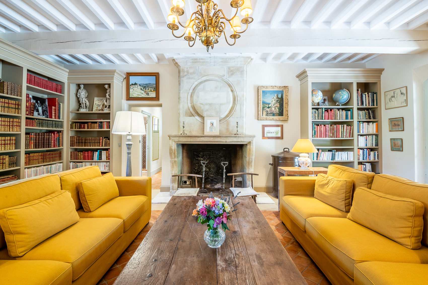 Villa Safran Glanum Arles 1417437: Luxury 6-Bedroom Villa with Heated Pool and Private Parking, Saint-Rémy-de-Provence