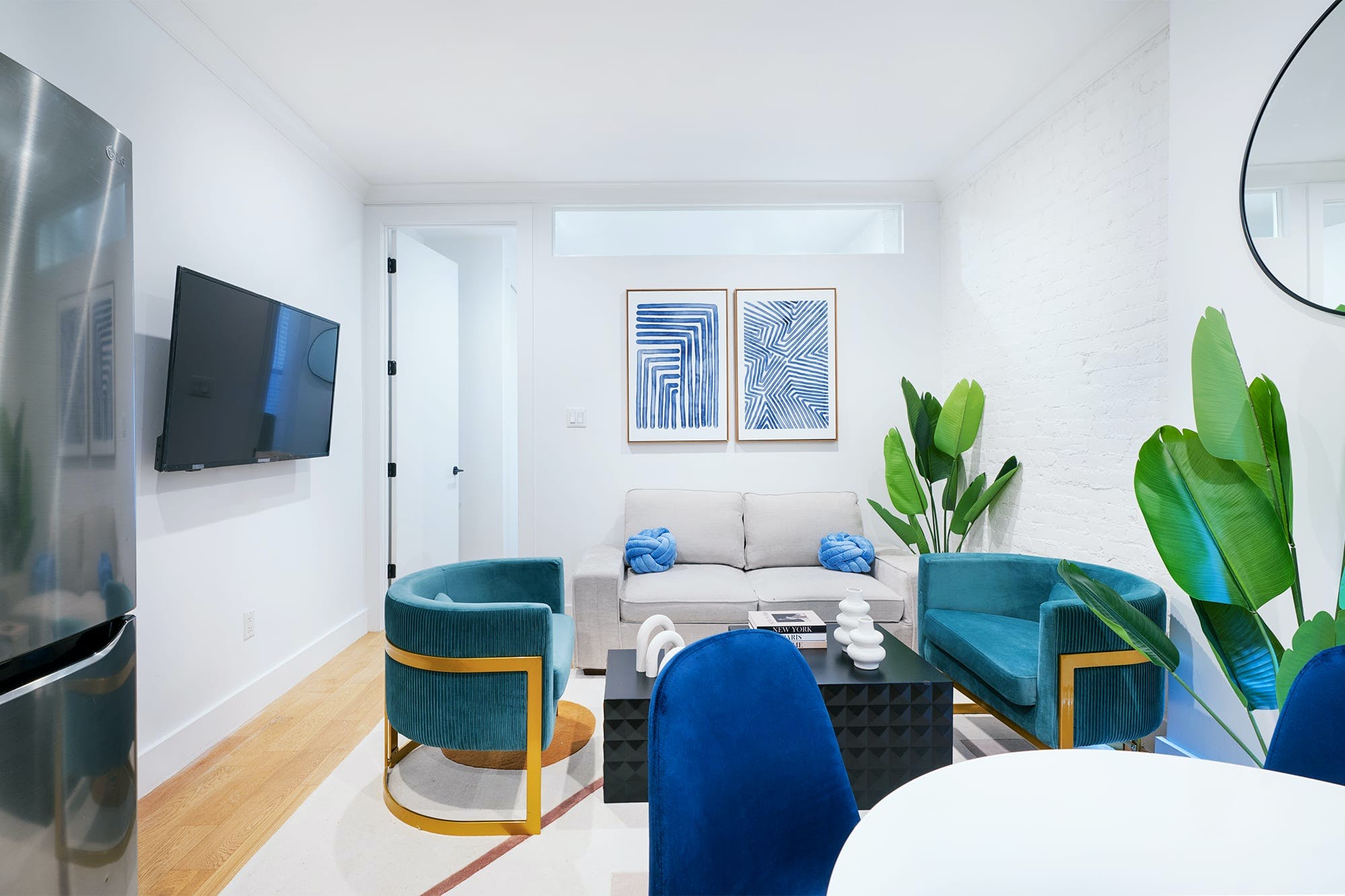 Villa Safran Gracie Mansion: Luxury 2-Bedroom Apartment with Hot Tub and Spa, Upper East Side New York