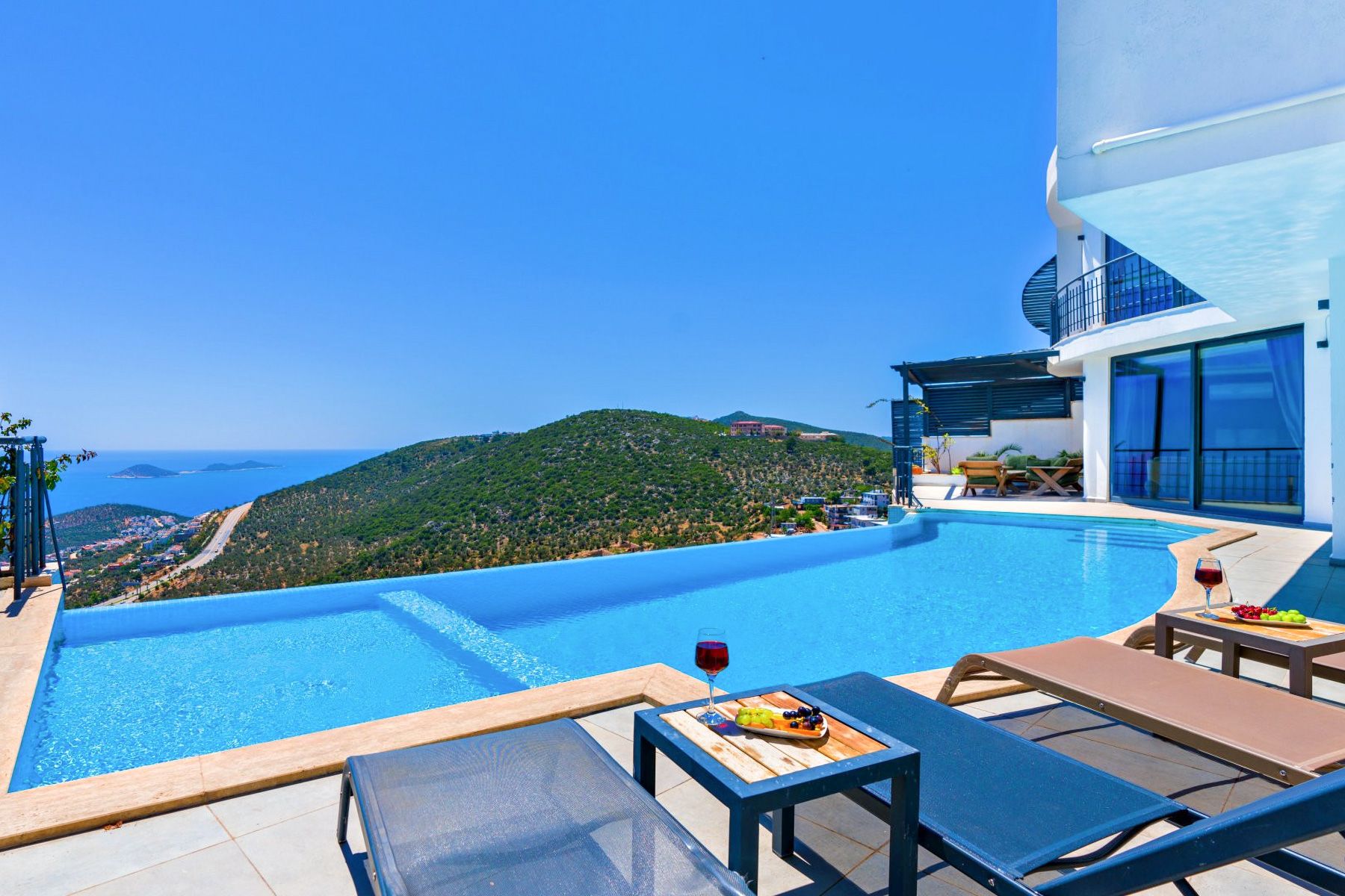 Villa Safran Kaputaş Turkey: 3-Bedroom Sea View Villa with Private Pool and Hot Tub in Ka