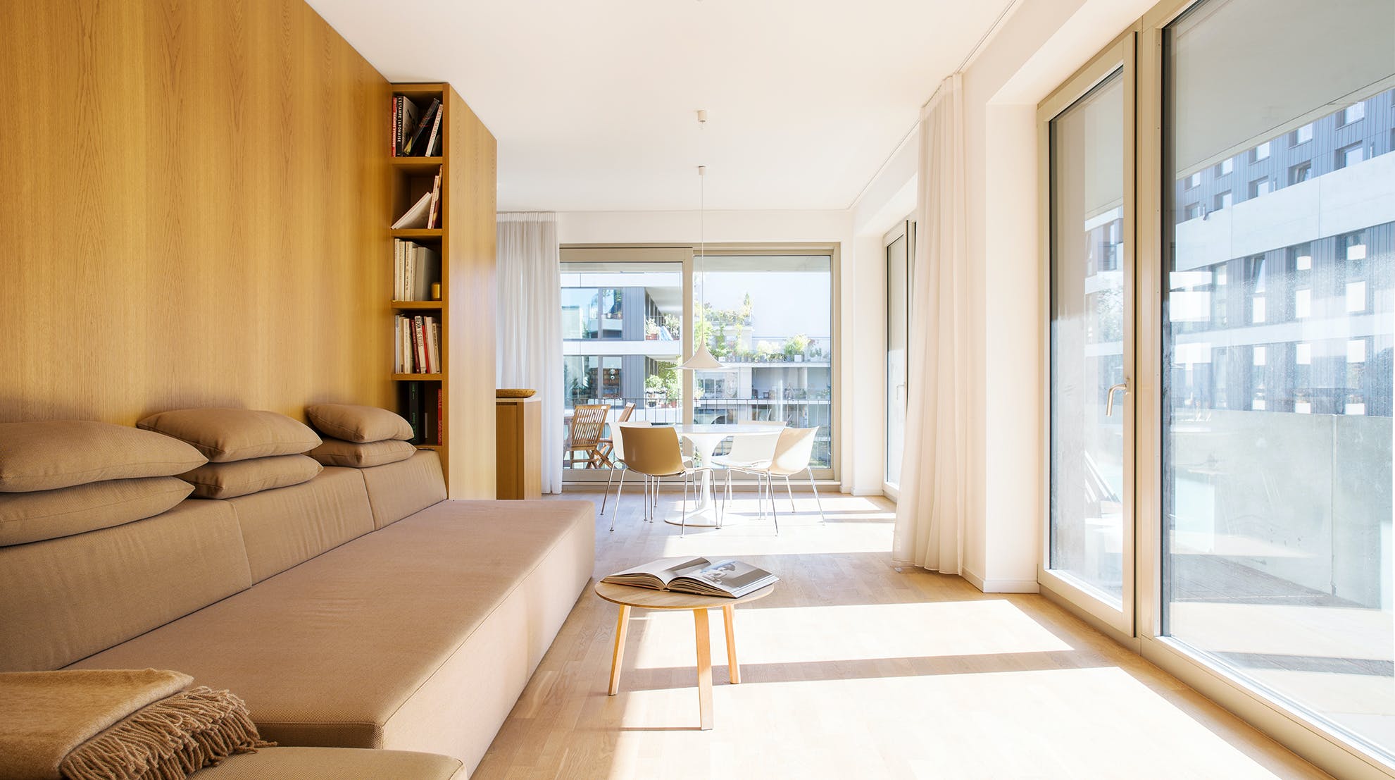 Villa Safran Kollwitz Berlin: Luxury 3-Bedroom Apartment with Spa Sauna, Prenzlauer Berg Berlin