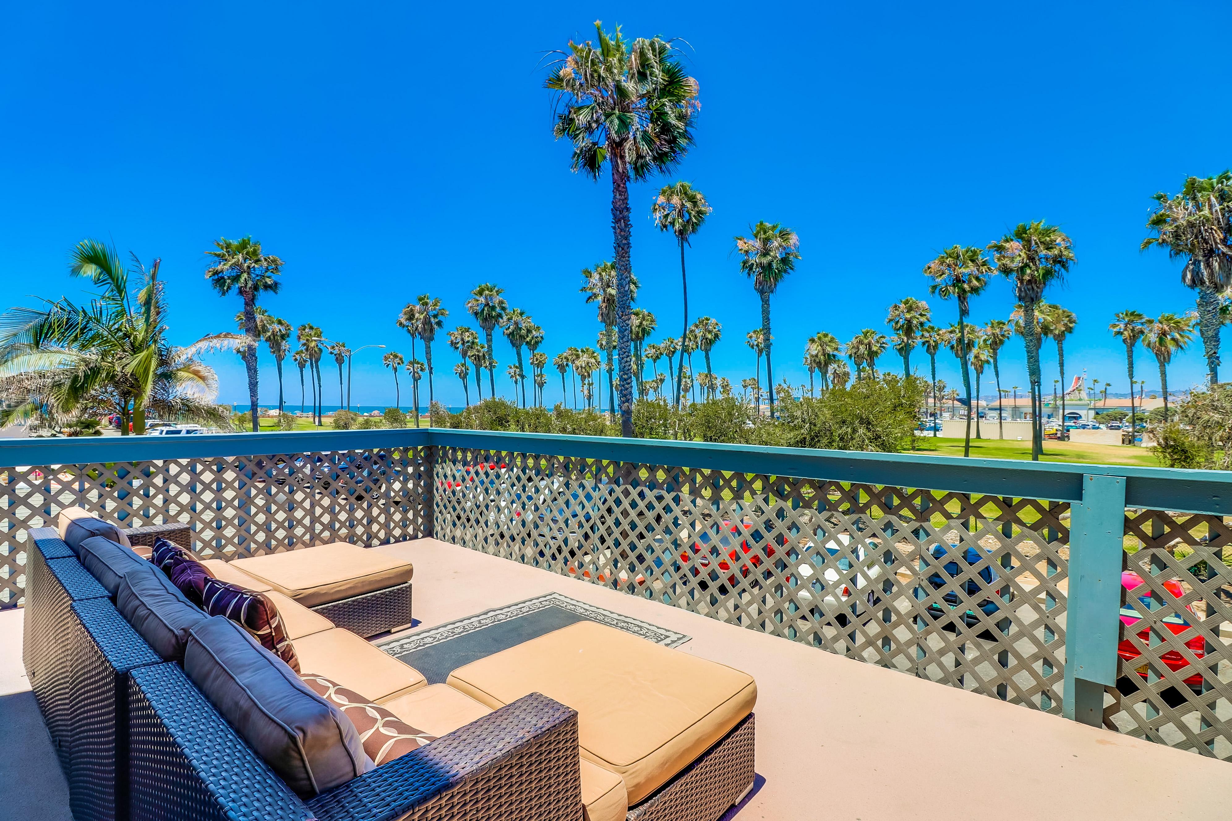 Villa Safran La Jolla Mission Beach 1459171: Luxury 2-Bedroom Villa with Beachfront, Sea Views and Spa in Mission Beach