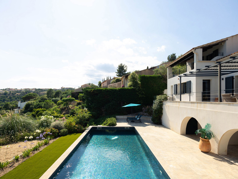 Villa Safran La Nartelle Sainte-Maxime: Luxury 3-Bedroom Villa with Private Pool and Sea Views, Sainte-Maxime
