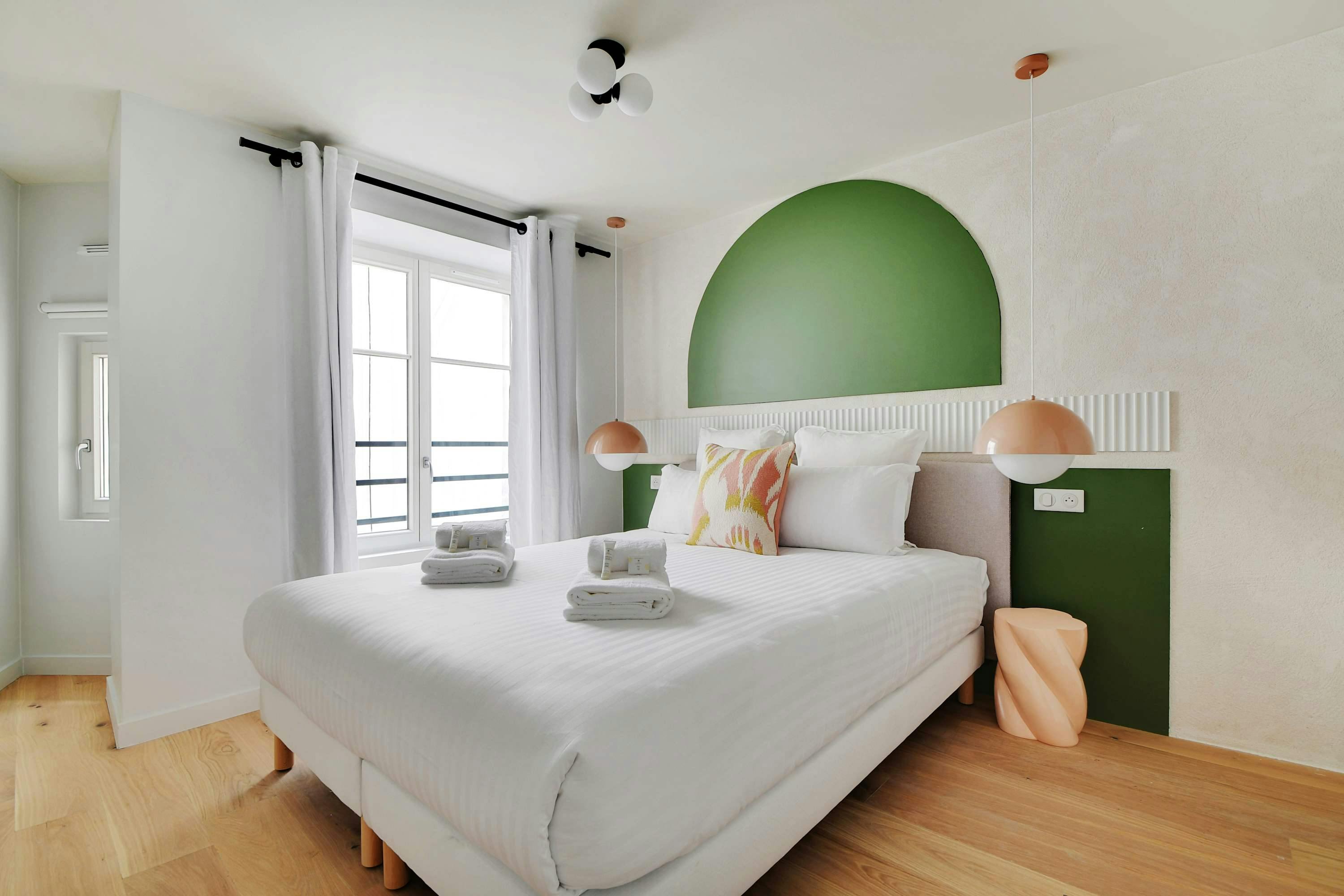 Villa Ponente Rue Etienne Marcel Montorgueil – Les Halles: Luxury 1-Bedroom Apartment with Spa and Parking, Montorgueil Les Halles Paris