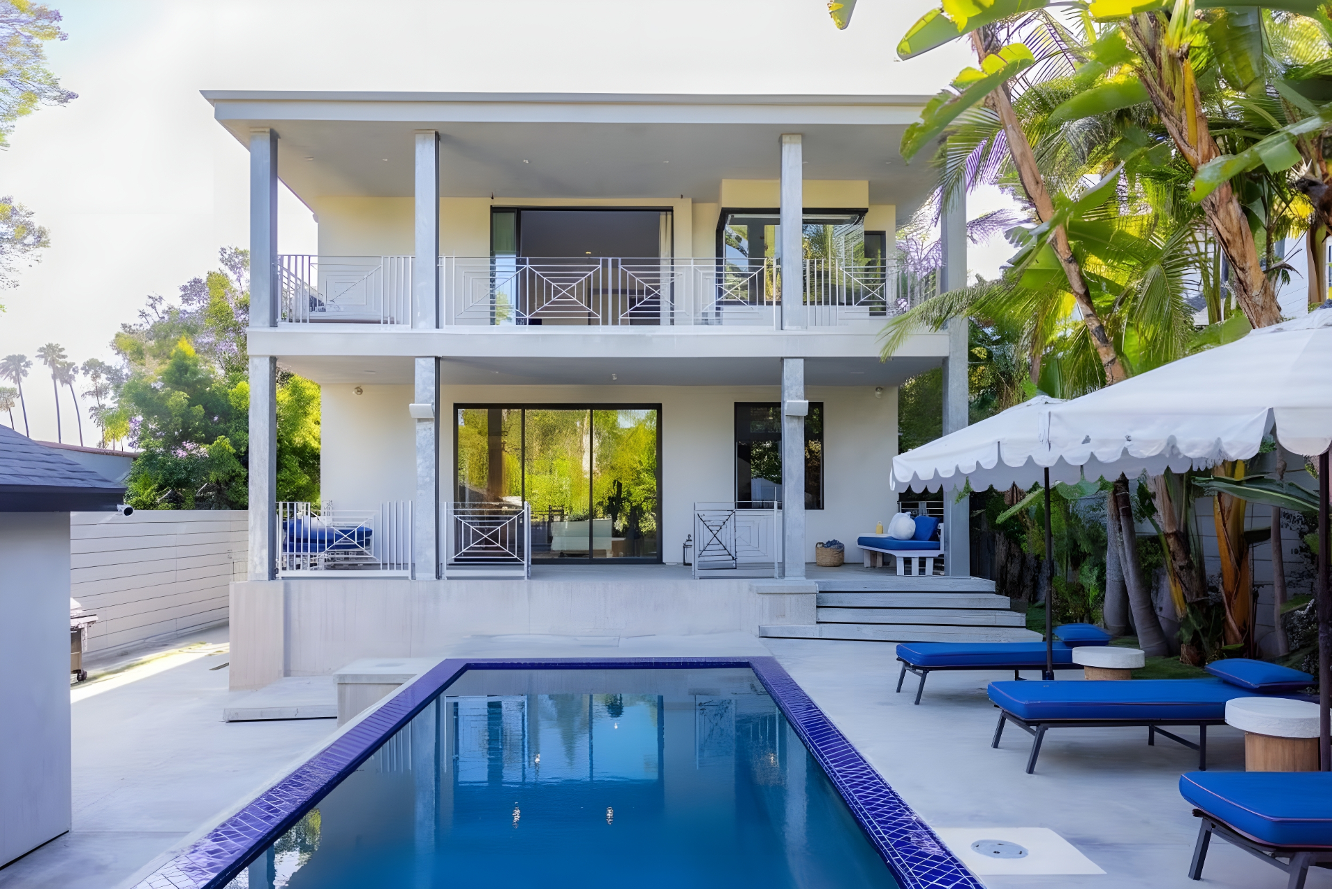 Villa Safran Lookout Laurel: Luxury 5-Bedroom Villa with Private Pool and Spa, Laurel Canyon