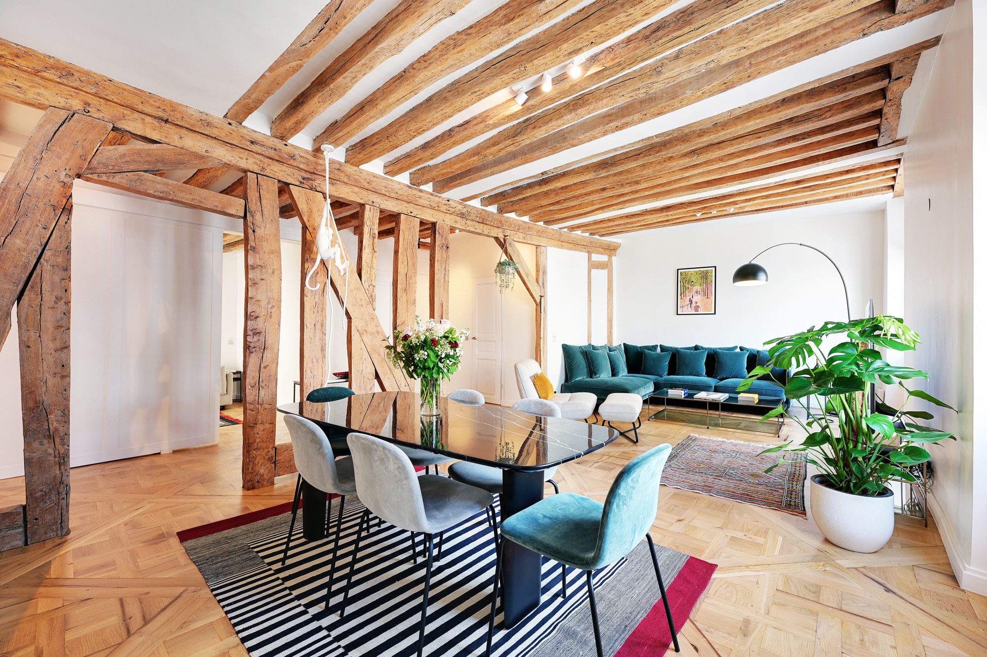 Villa Sueste Pont Neuf Saint Germain des Prés – Odéon: Luxury 2-Bedroom Apartment with Spa and Family-Friendly Features, Saint Germain des Prés