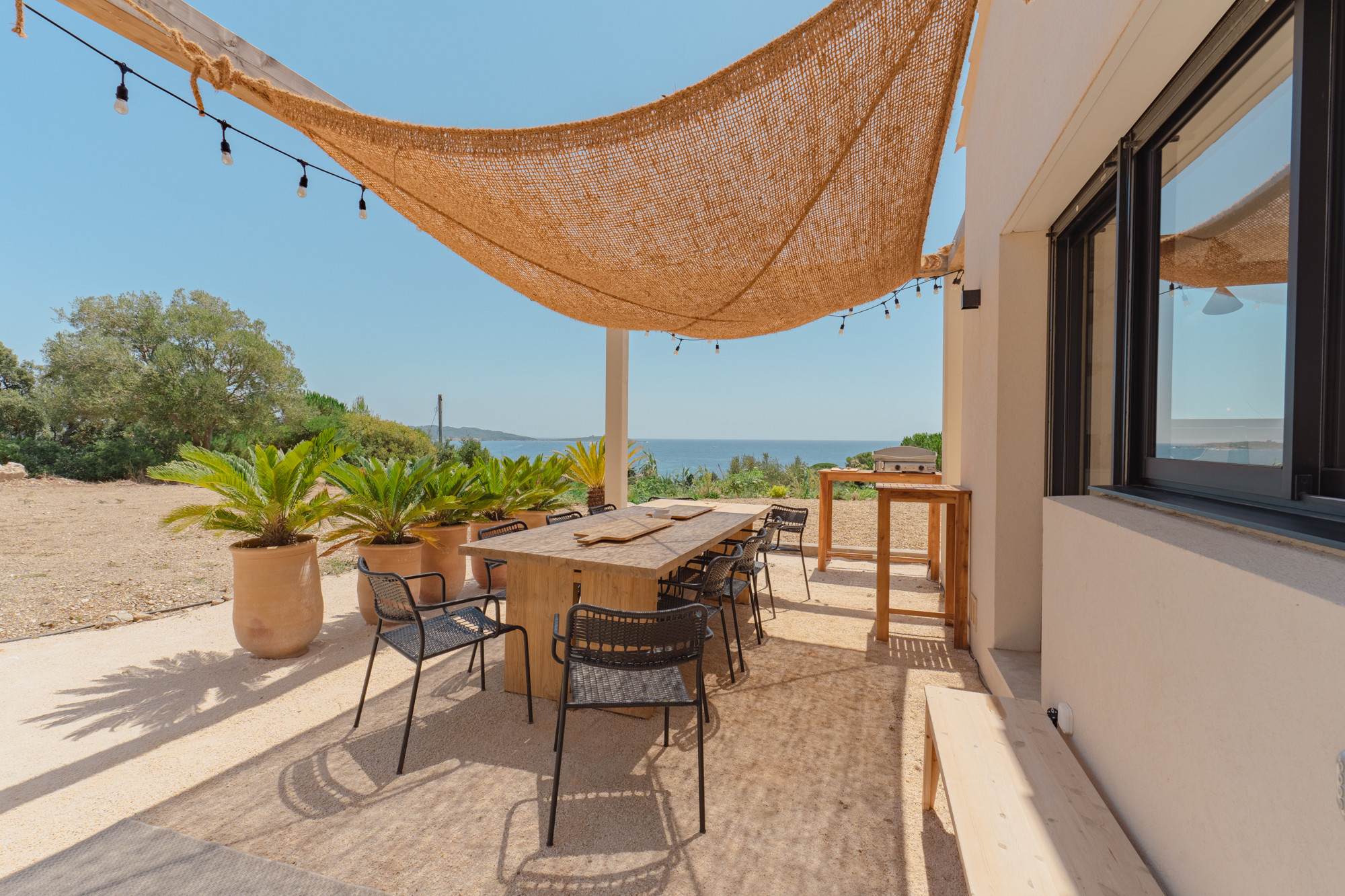 Villa Safran Magaud Toulon: Luxury 4-Bedroom Villa with Private Pool and Sea View, Toulon