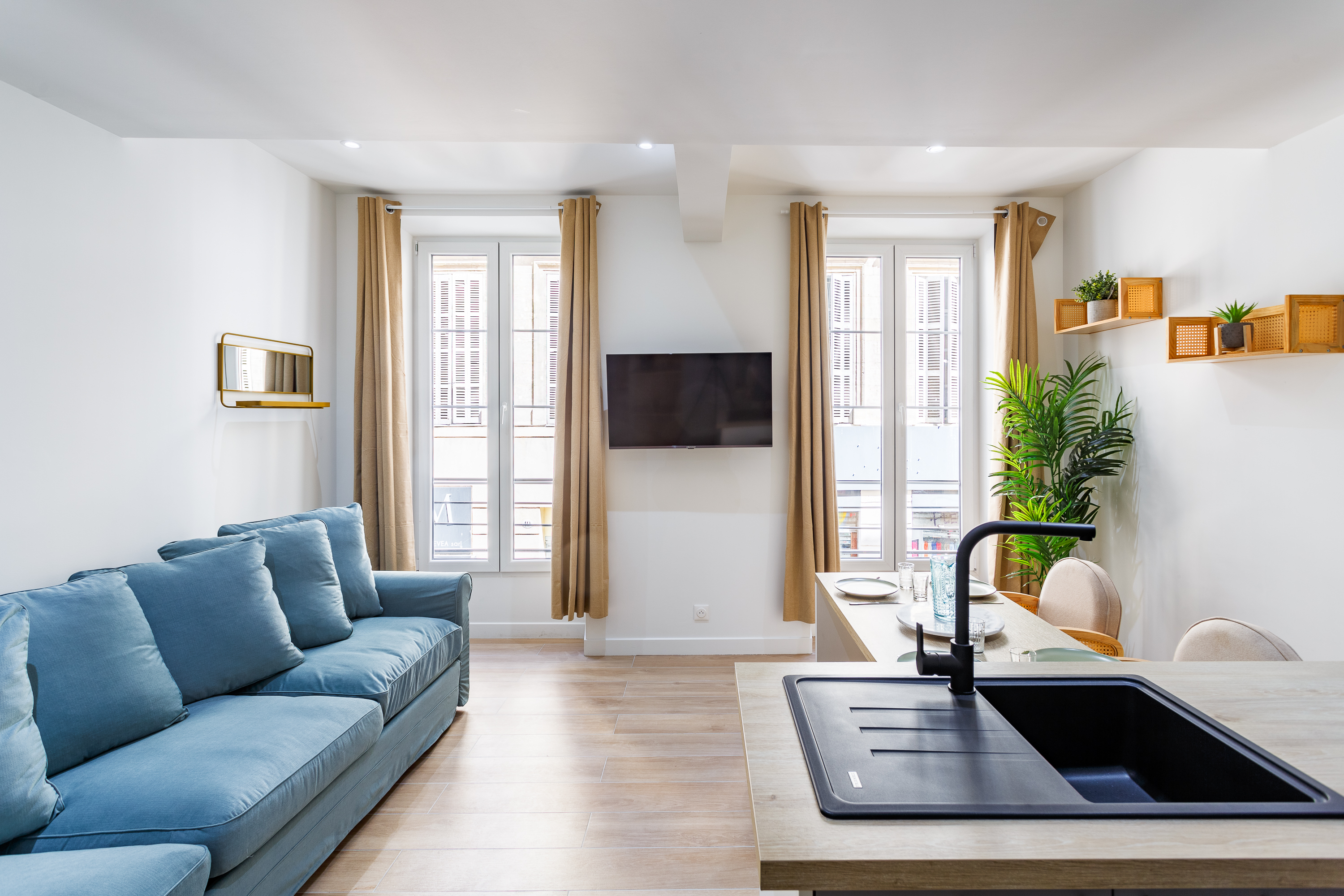 Villa Safran Malmousque Marseille: Luxury 2-Bedroom Apartment with Spa and Parking, Marseille