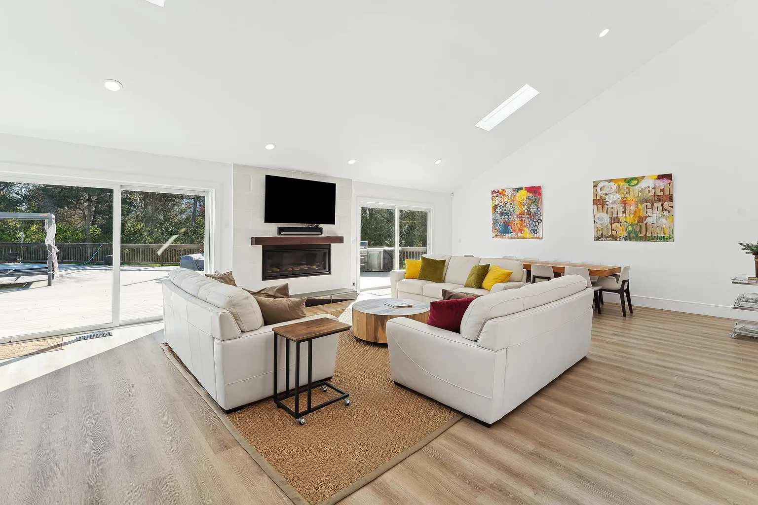 Villa Safran Nickerson Westhampton: Luxury 3-Bedroom Villa with Private Pool and Sauna, Westhampton Beach