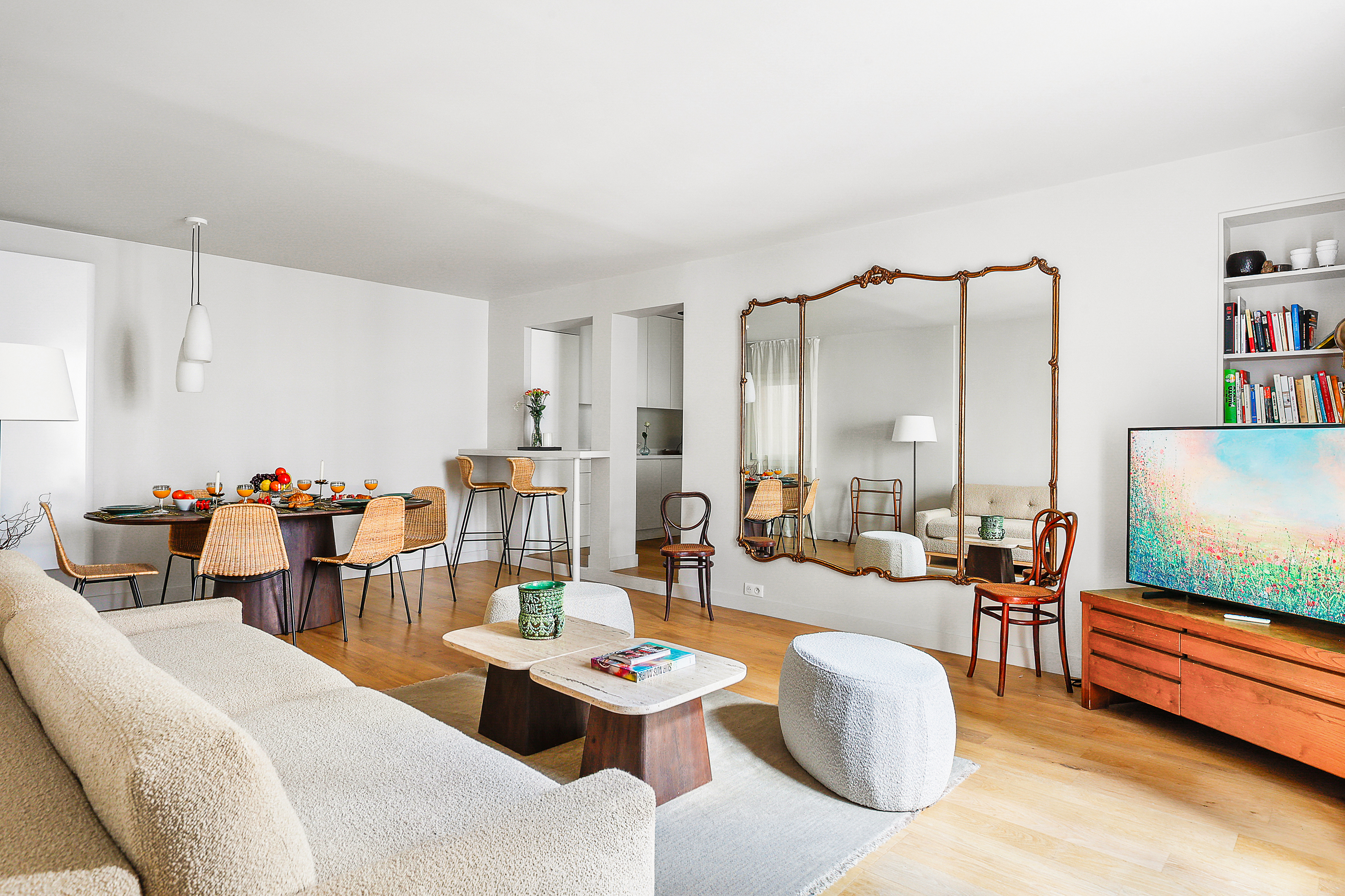 Villa Safran Odéon Paris 1461322: Luxury 2-Bedroom Apartment with Spa and Workspace, Saint Germain des Prés