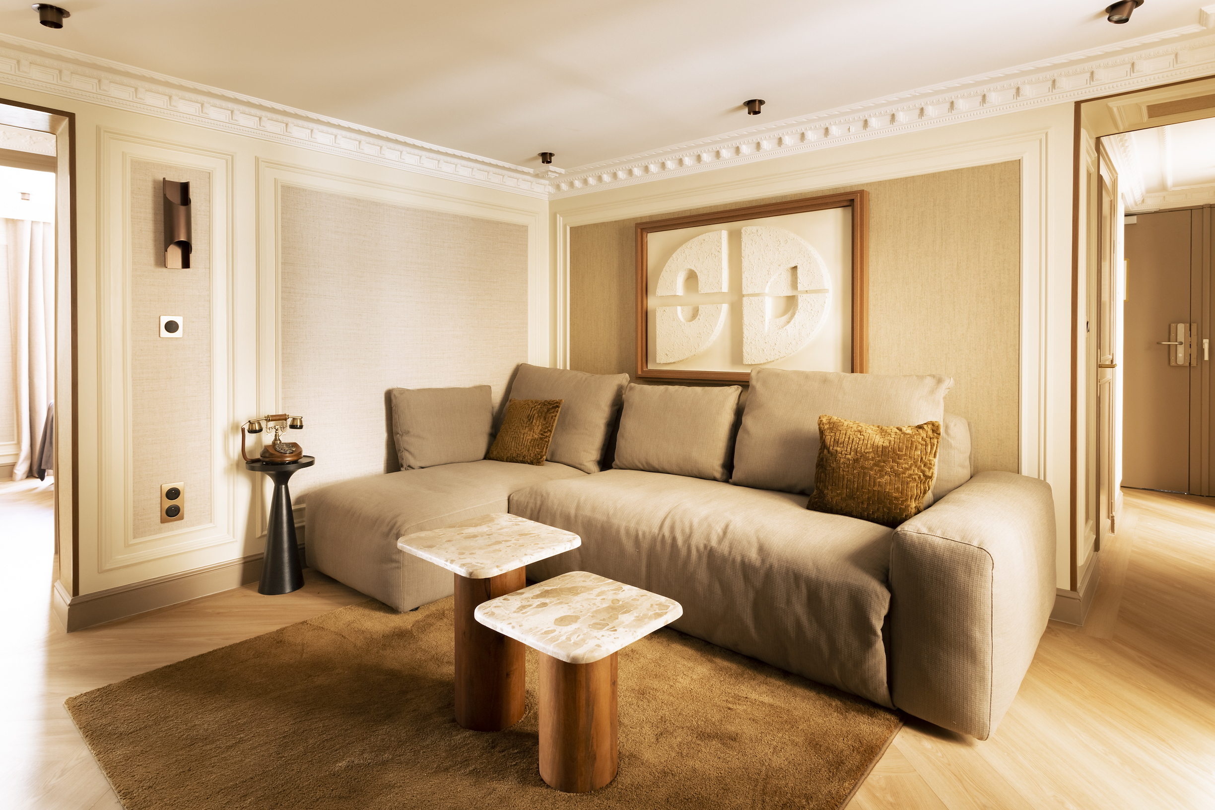 Villa Safran Palais Louvre Paris: Luxury 3-Bedroom Apartment with Spa and Air-Con, Louvre Palais Royal Paris