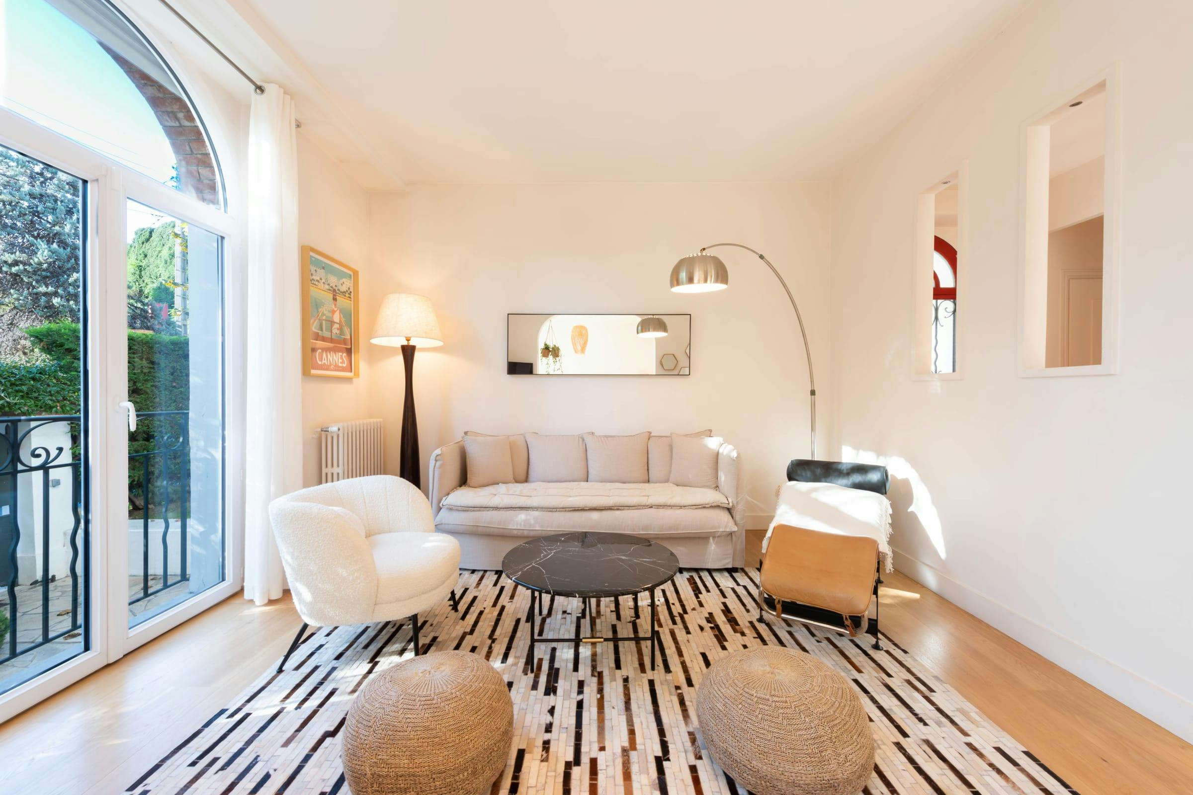 Villa Safran Bourdieu Cannes: Luxury 4-Bedroom Villa with Private Pool and Sea Views, Cannes