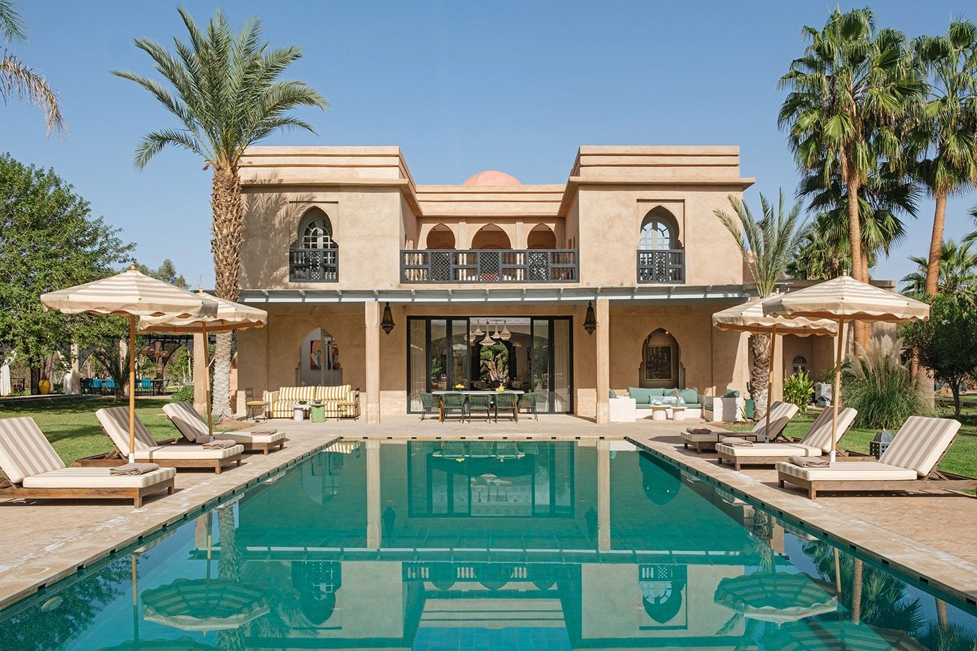 Villa Safran Palmeraie Marrakech: 8-Bedroom Villa with Heated Pool, Spa & Private Gardens in M
