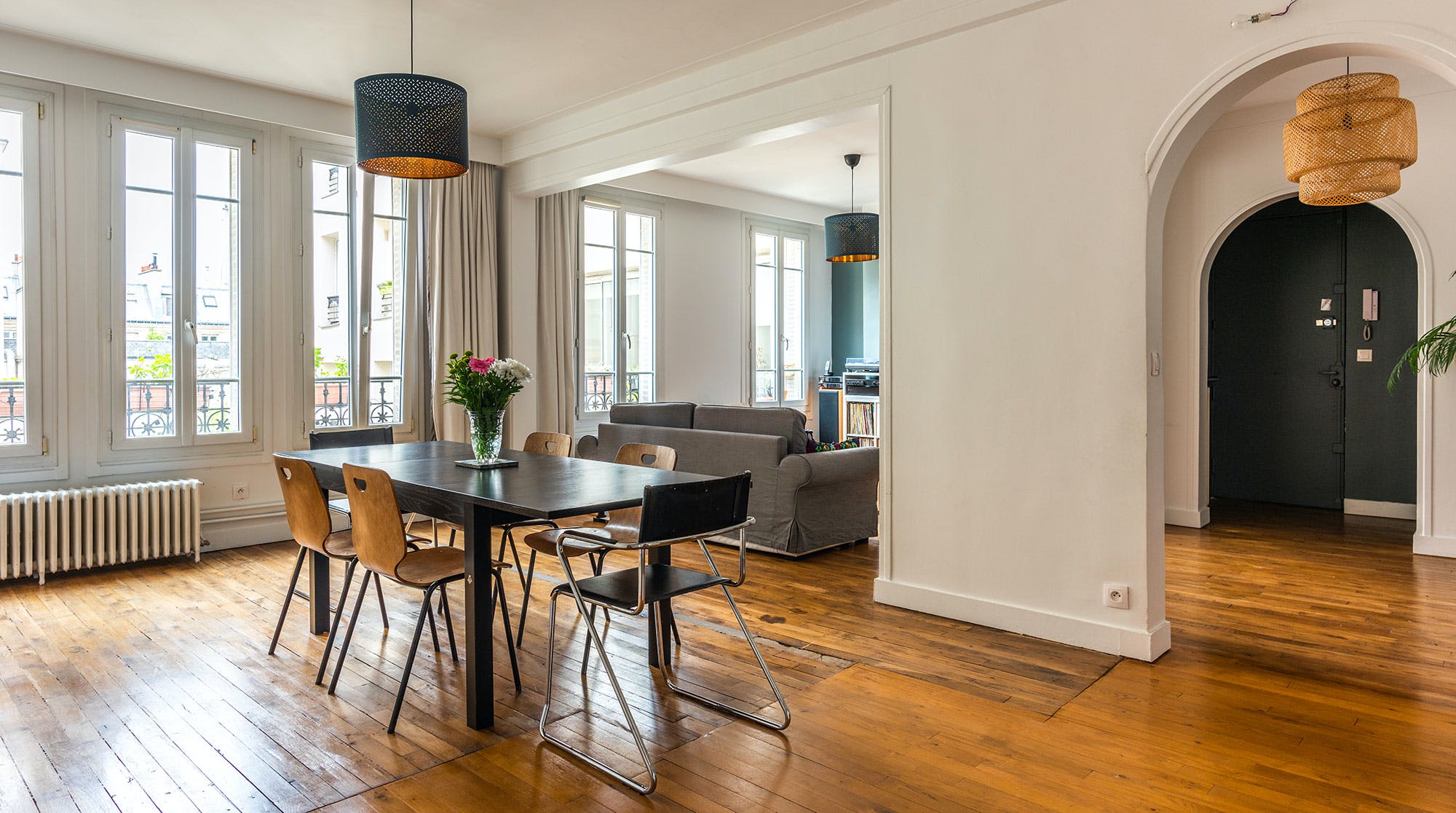 Villa Safran République Paris 20727: Luxury 2-Bedroom Apartment with Spa Sauna, Canal Saint Martin – Oberkampf Paris