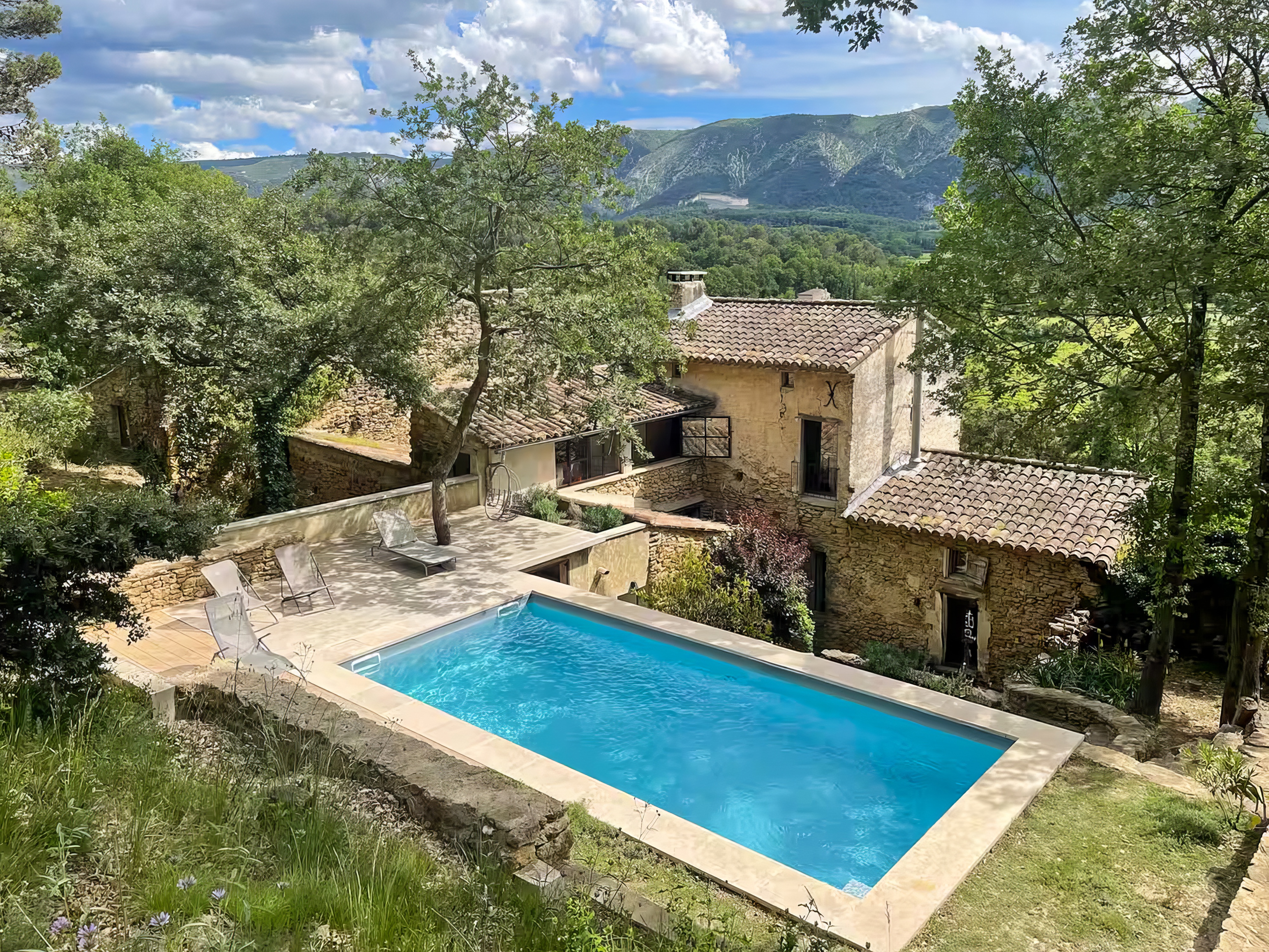 Villa Safran Romanin Saint-Rémy: Luxury 5-Bedroom Villa with Private Pool and Spa, Saint-Rémy-de-Provence