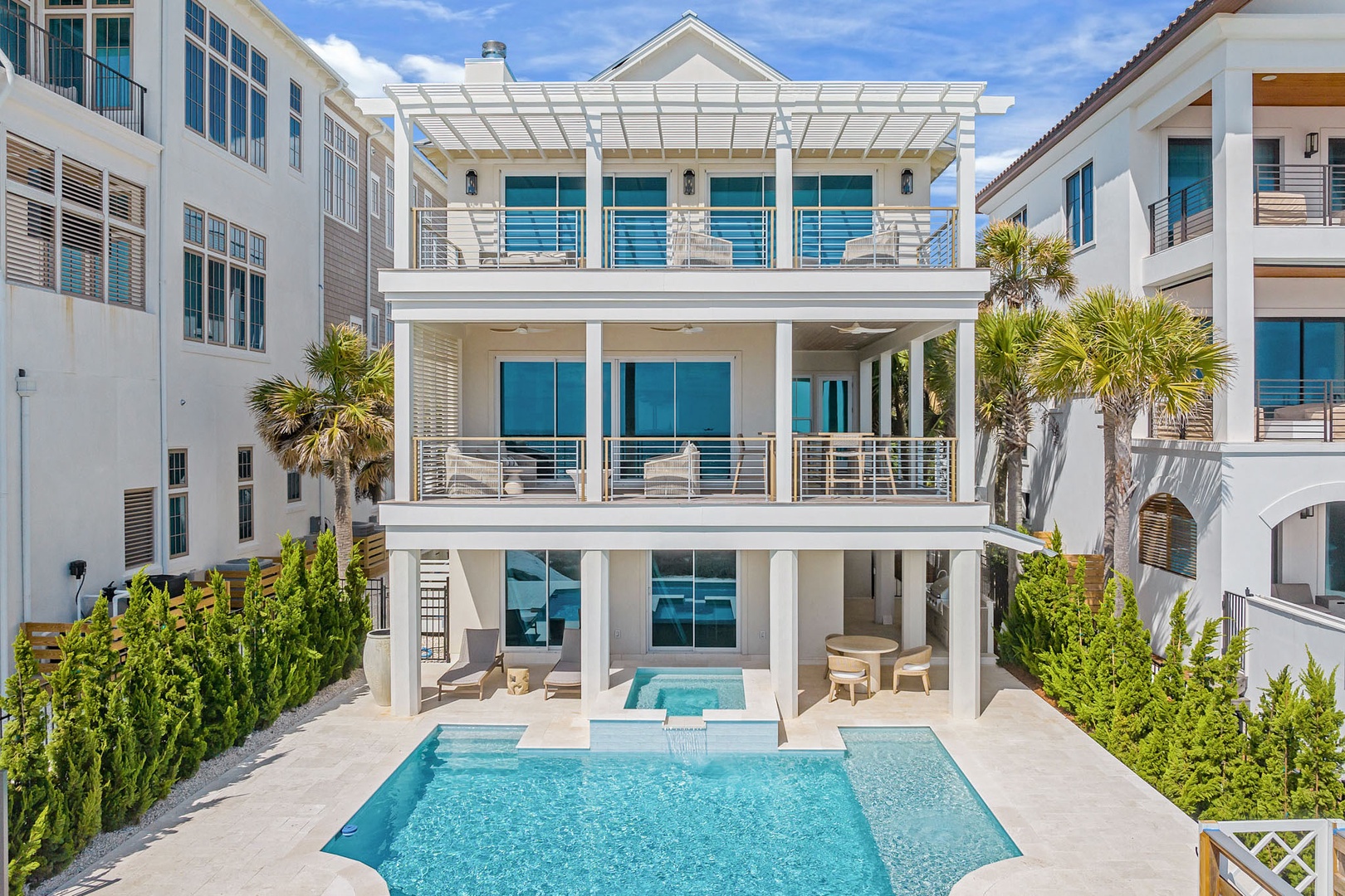 Villa Safran Rosemary Santa Rosa: Luxury 6-Bedroom Villa with Private Pool and Beachfront, Walton County Florida