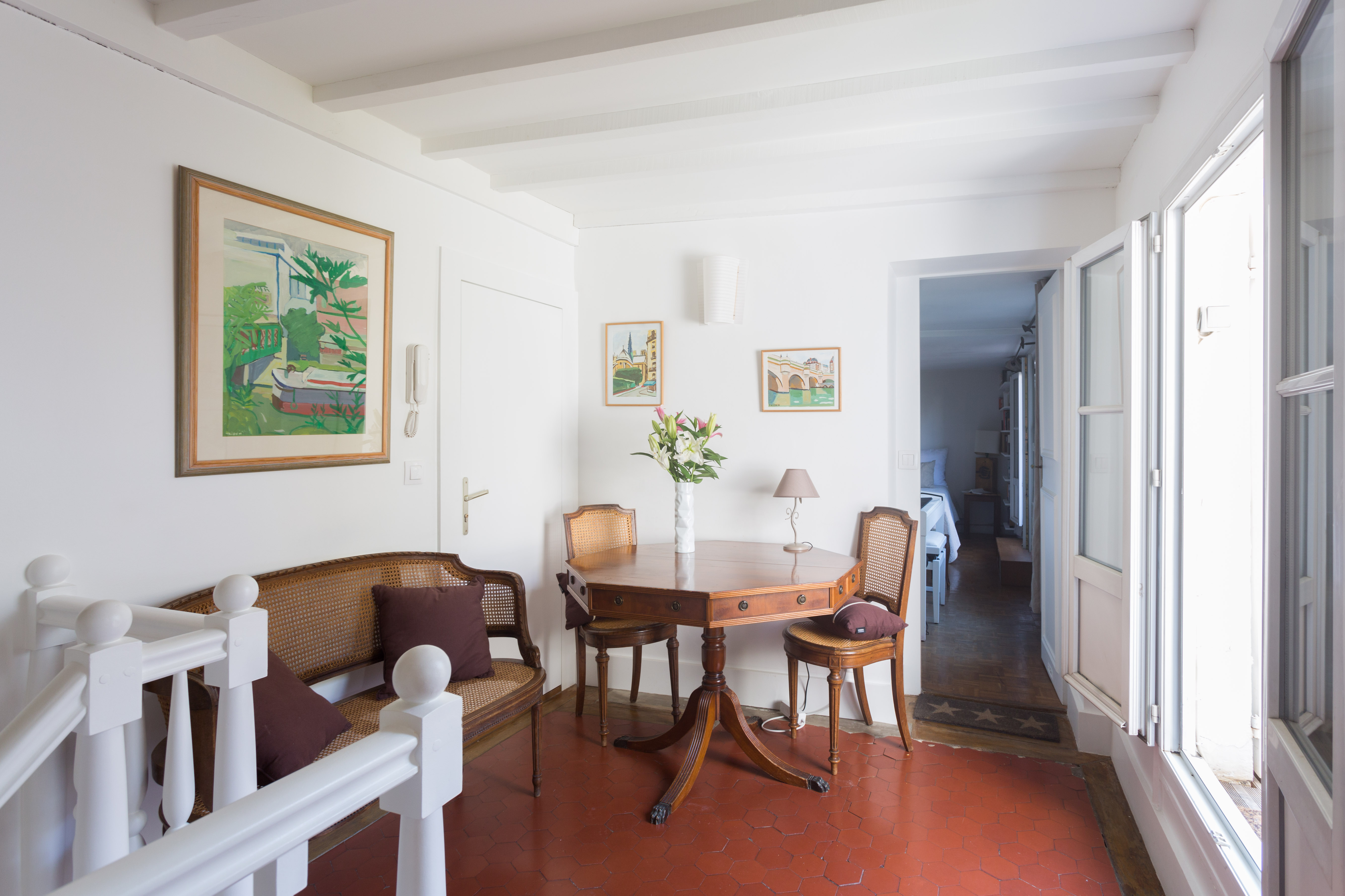 Villa Safran Saint-Louis Paris: Luxury 1-Bedroom Apartment with Air-Con on Île Saint Louis, Paris