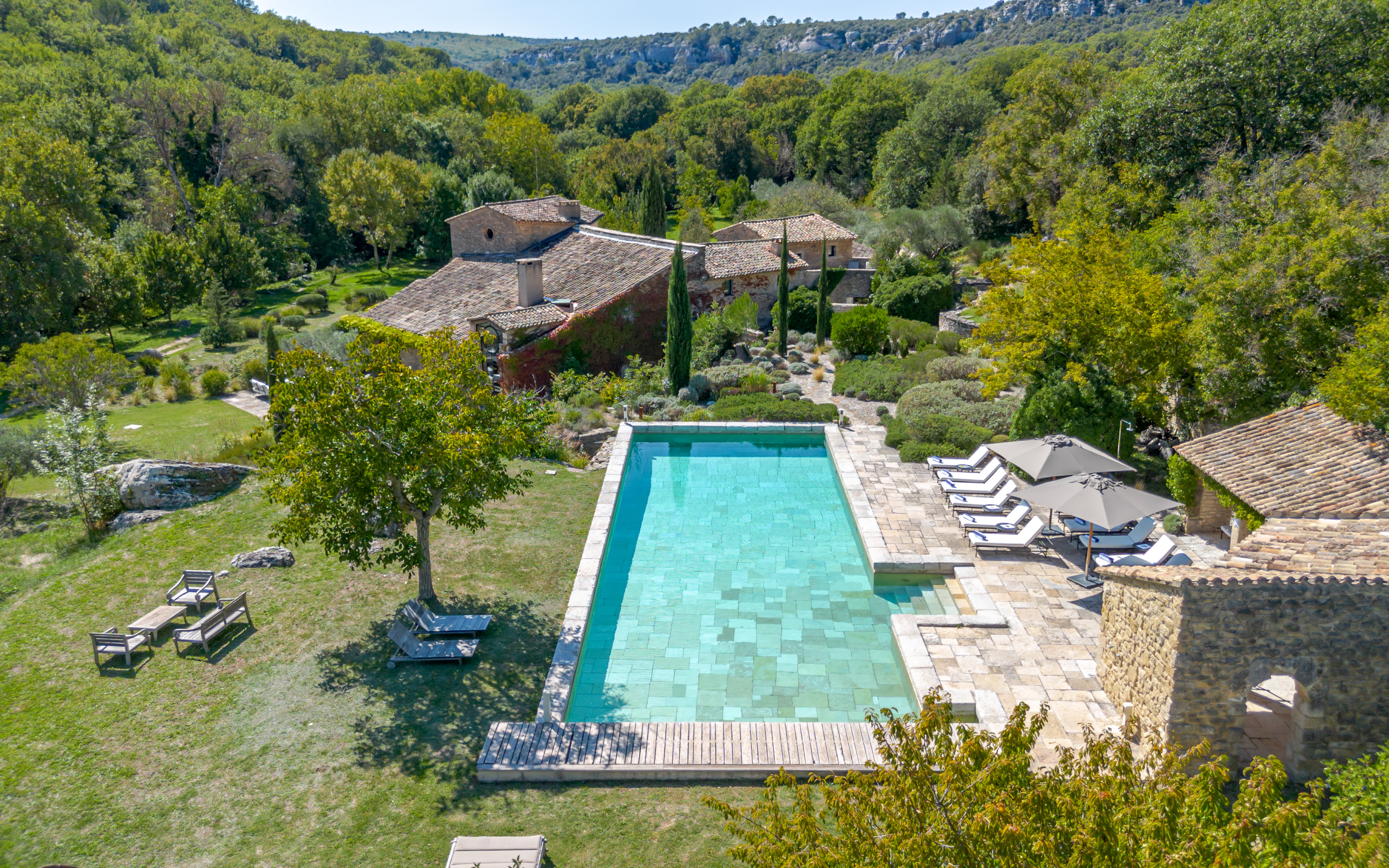 Villa Safran Saint-Marcellin Vaucluse 1418502: Luxury 7-Bedroom Villa with Private Pool and Tennis Court, Vaucluse Provence