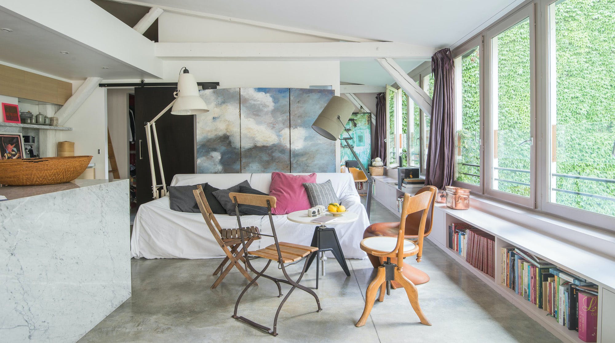 Villa Noroît Rue des Francs Bourgeois Le Marais: Luxury 2-Bedroom Apartment with Spa and Air Conditioning, Le Marais Paris